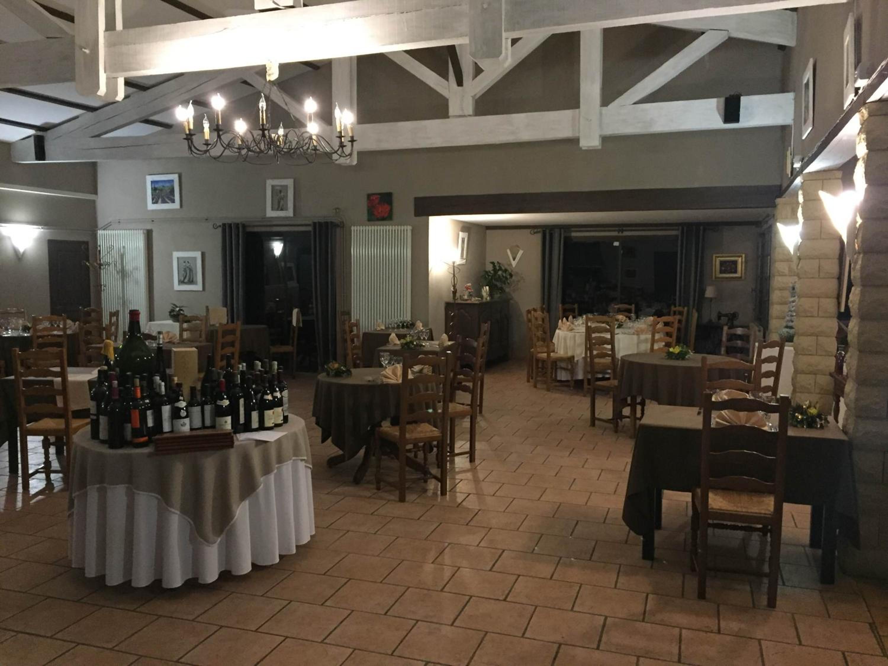 banquet hall