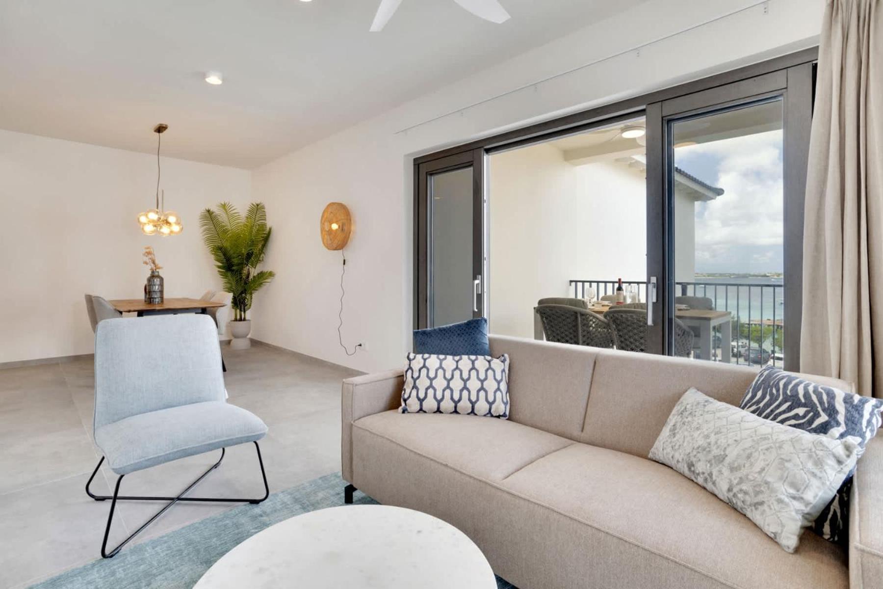 Bonaire Beach Apartment 15 with communal pool and dive facilities