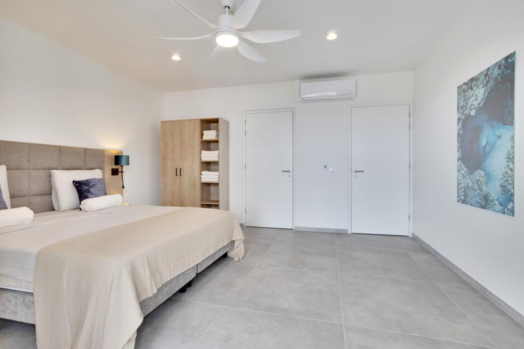 Bonaire Beach Apartment 15 with communal pool and dive facilities
