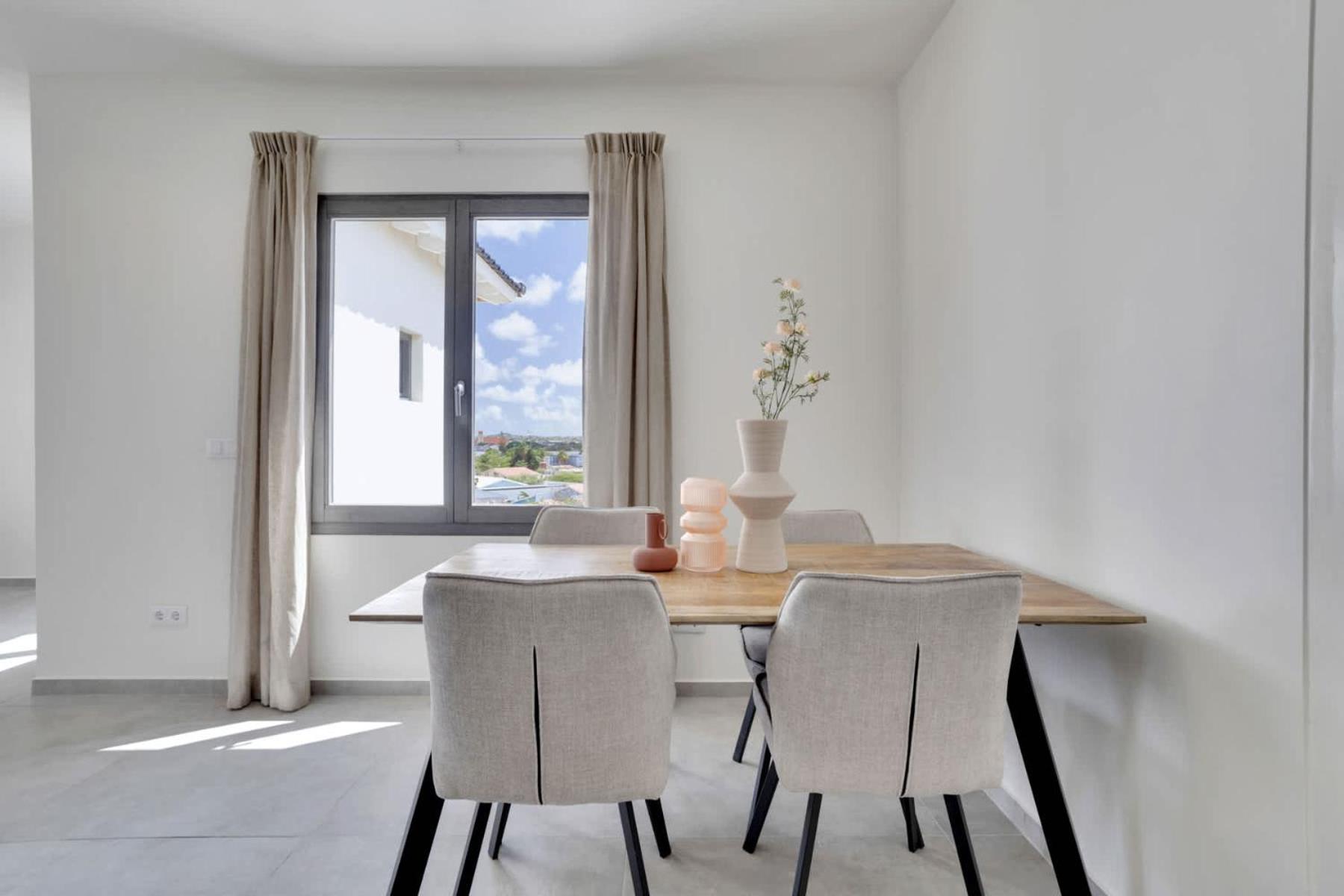 Bonaire Beach Apartment 16 with communal pool and diving facilities