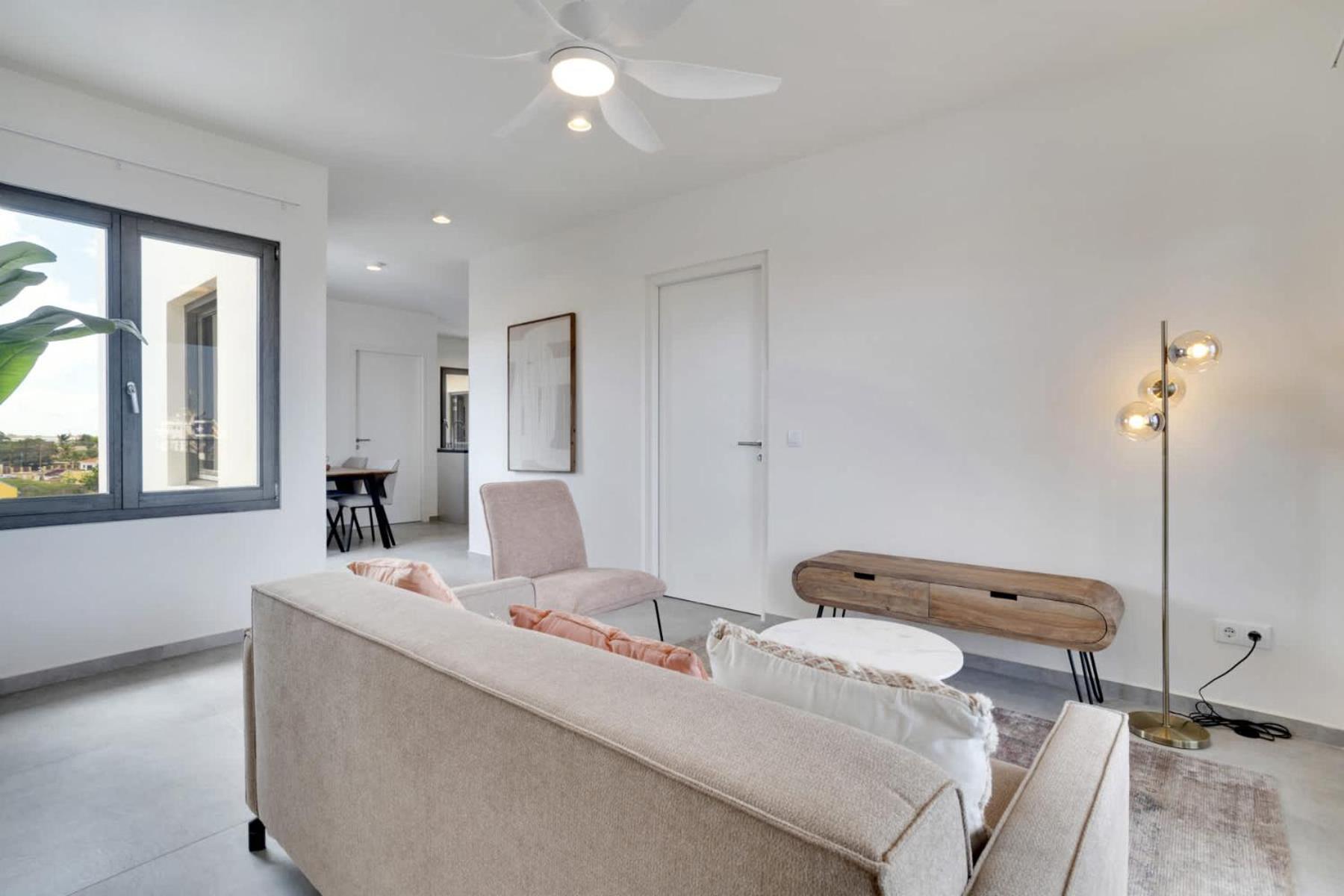 Bonaire Beach Apartment 16 with communal pool and diving facilities