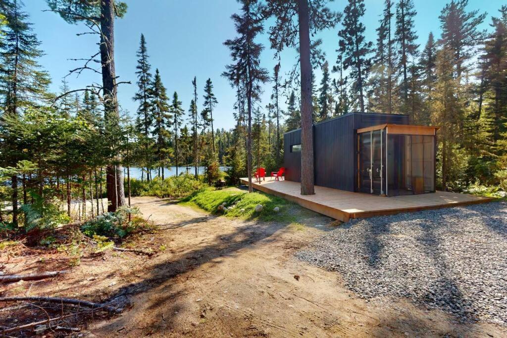 Öbois Charlevoix - ÖBox lake view