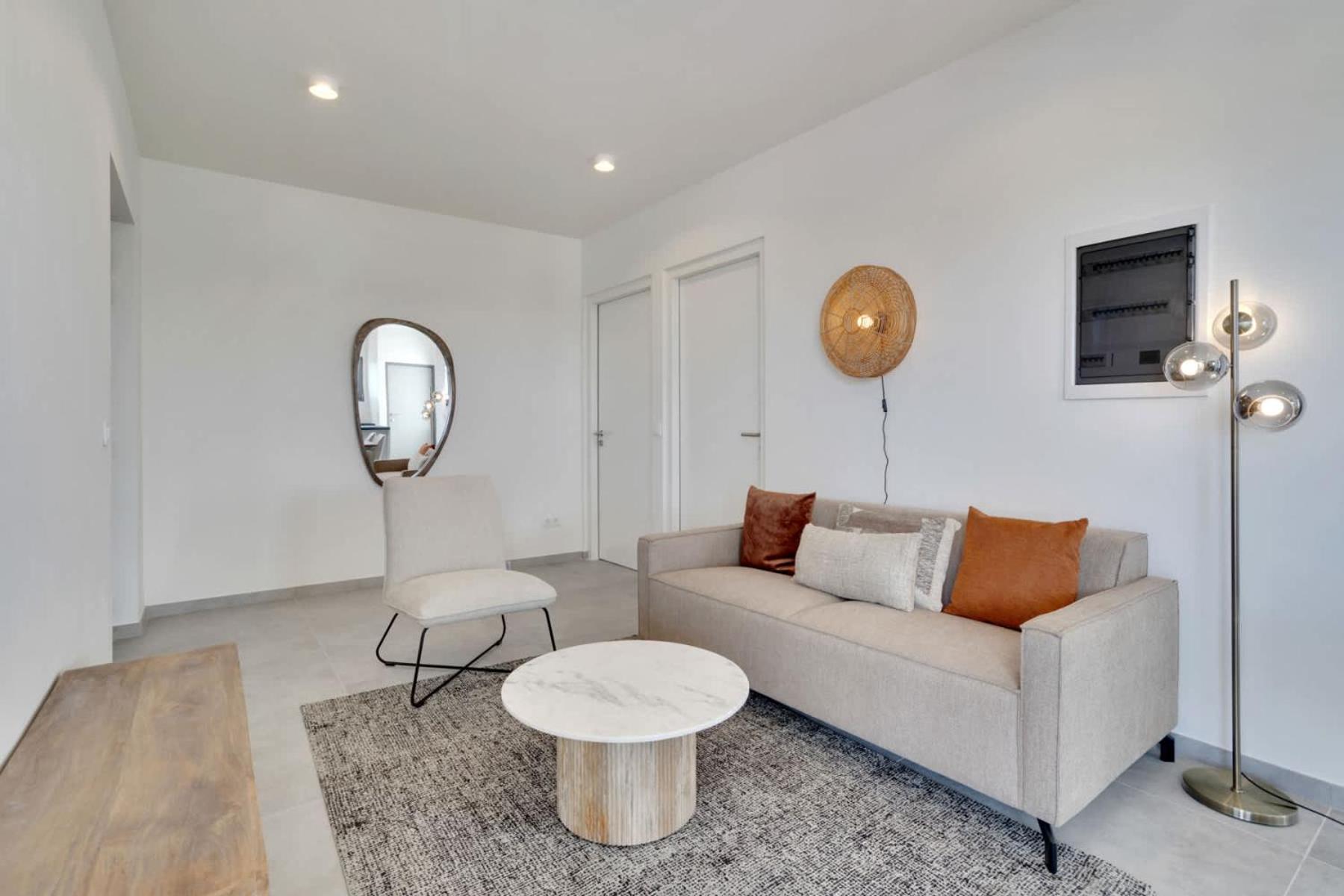 Bonaire Beach Apartment 17 with communal pool and diving facilities
