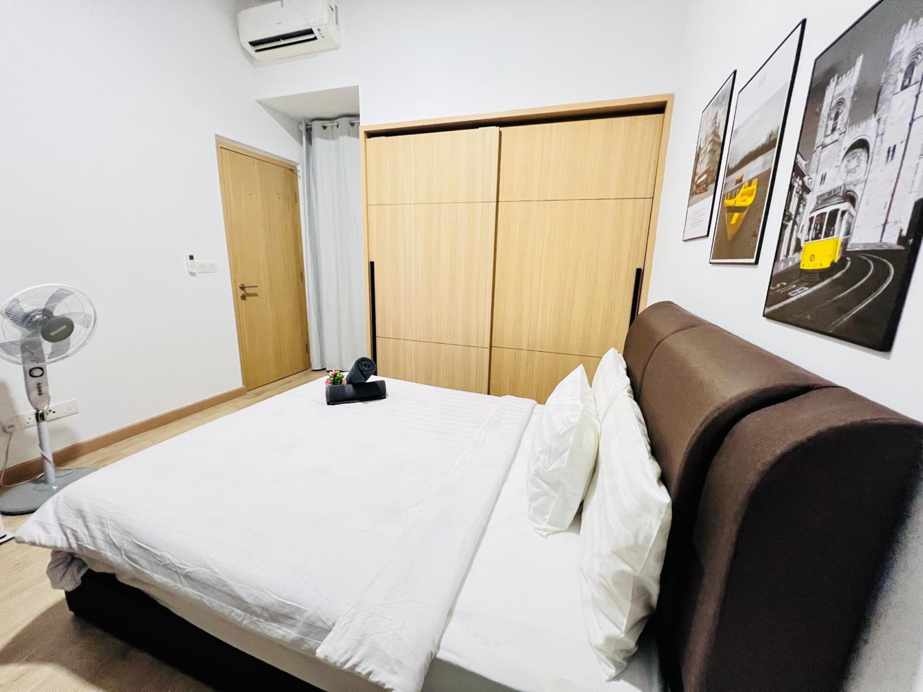 Hotel Colony Infinitum