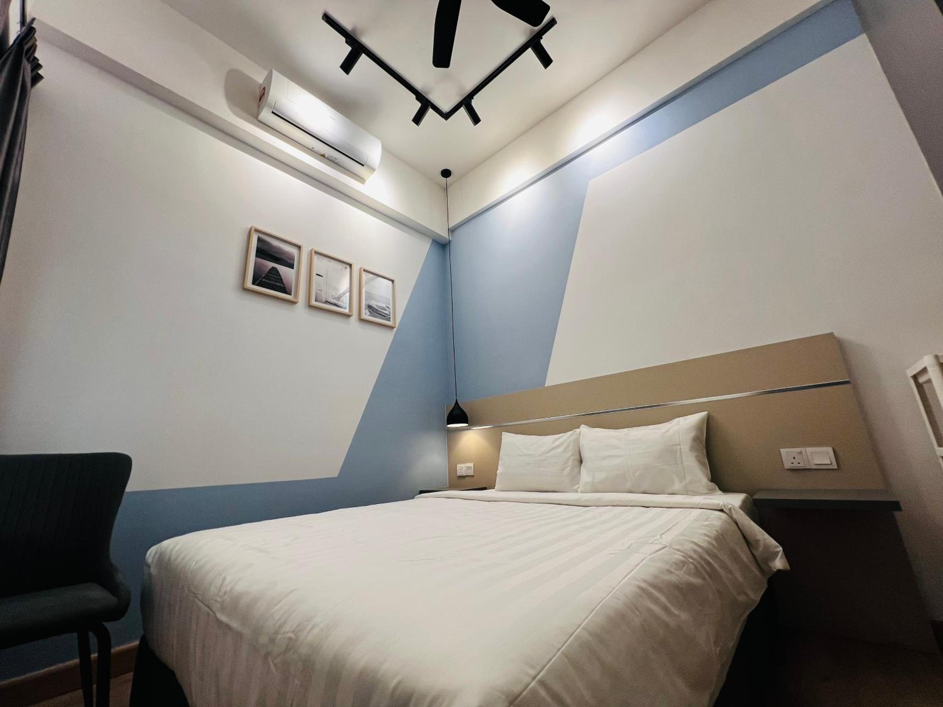 Hotel Colony Infinitum
