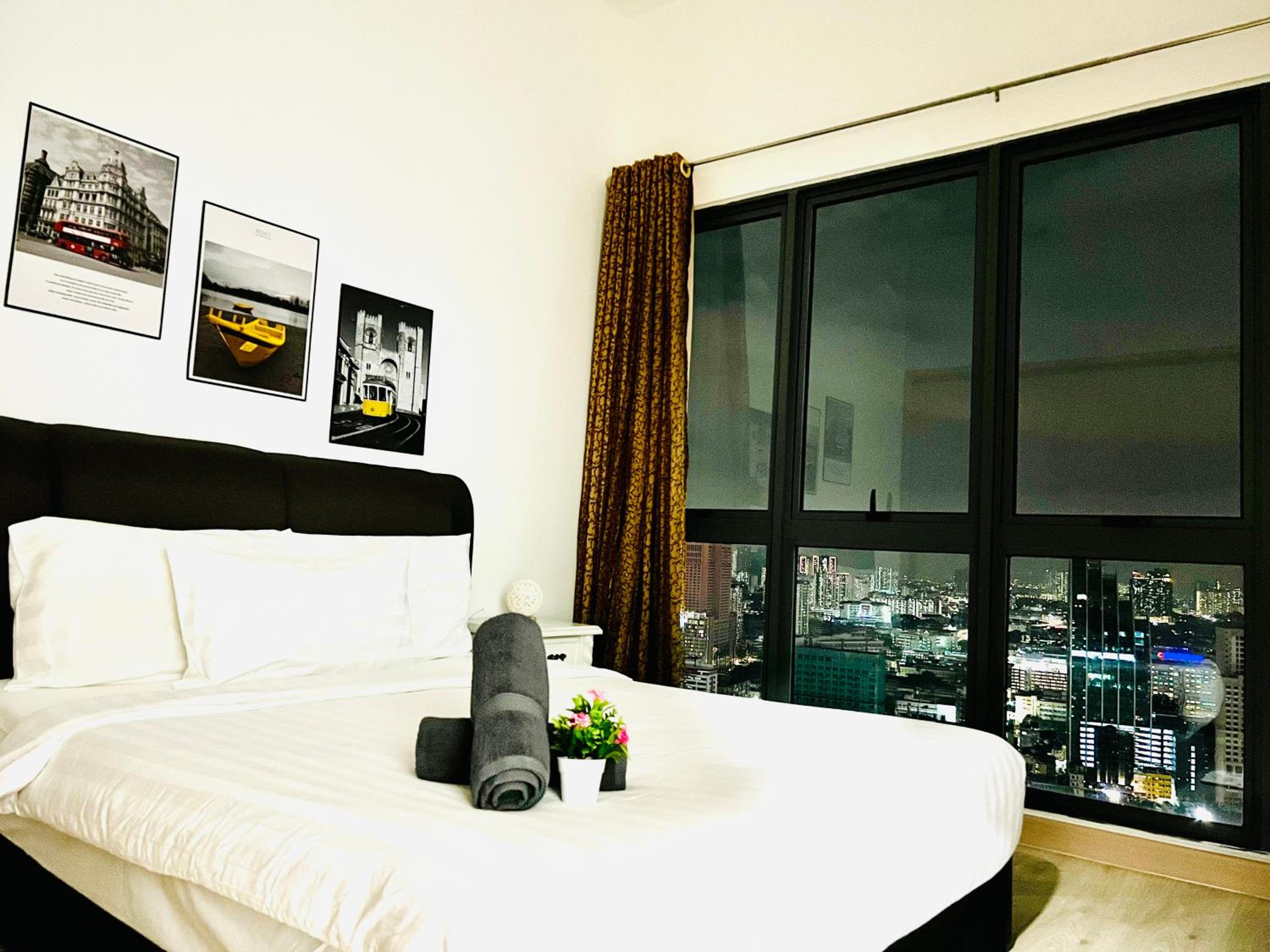 Hotel Colony Infinitum