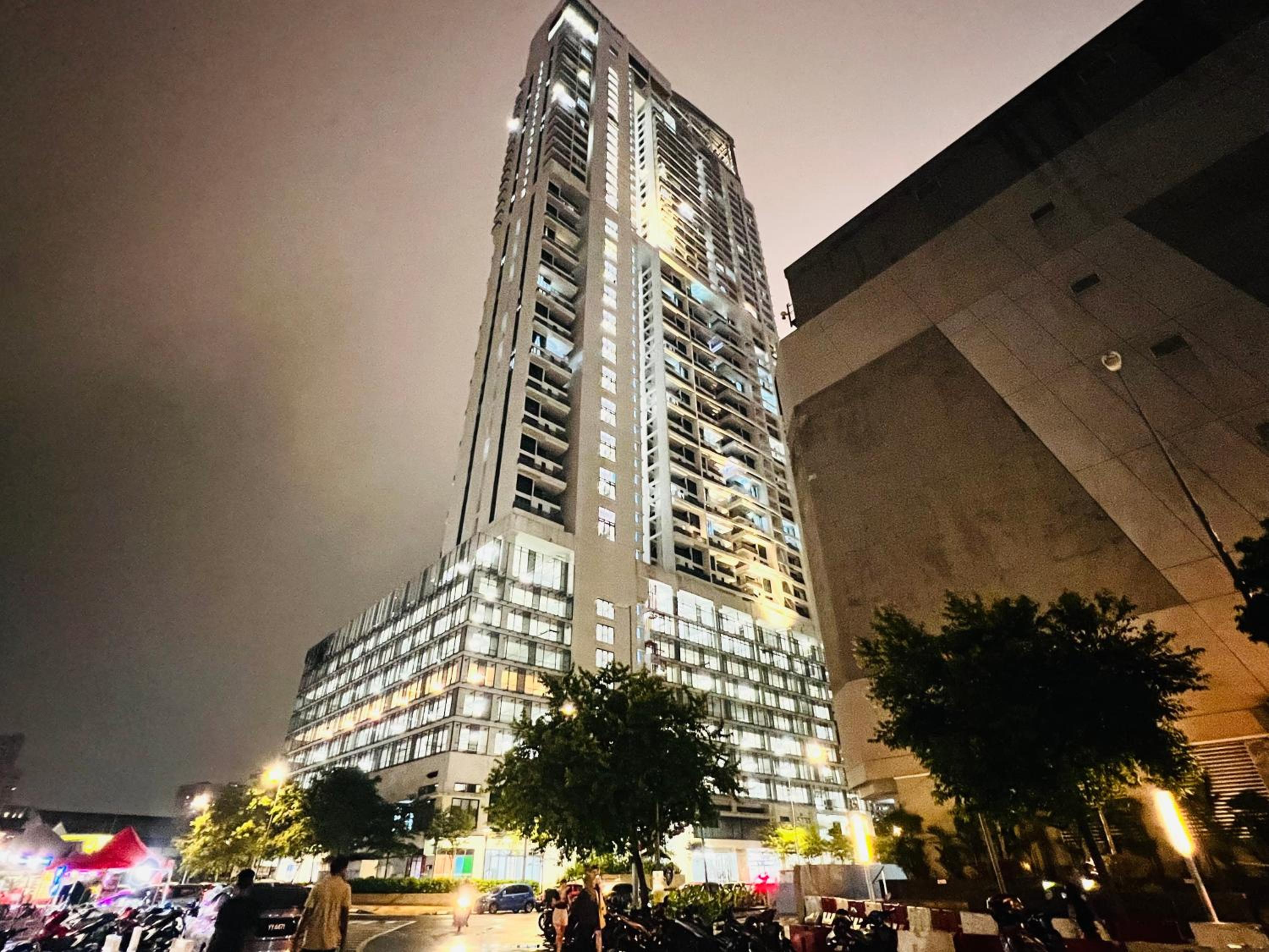 Hotel Colony Infinitum