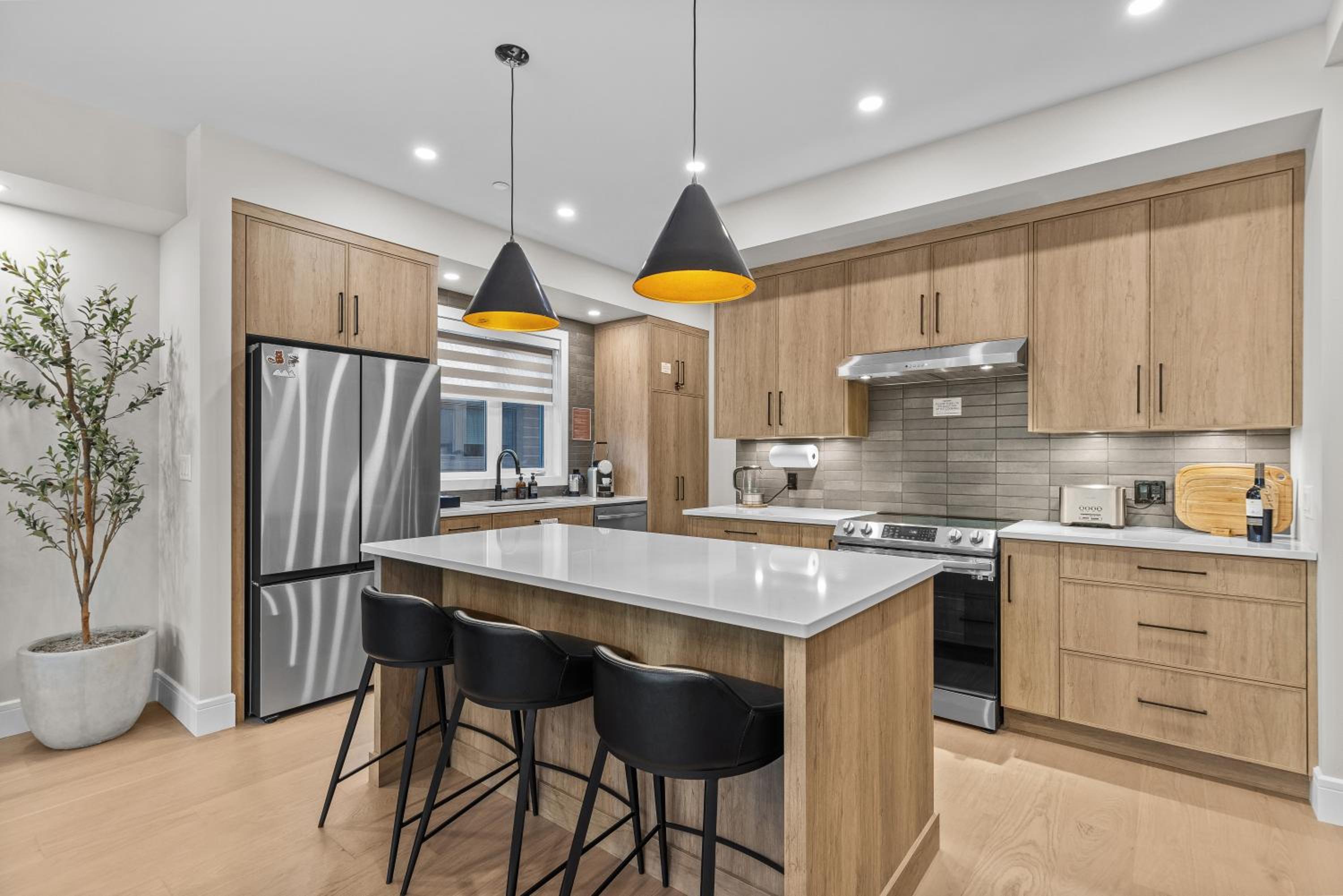 Sisters Summit Villa by WeekAway Vacations