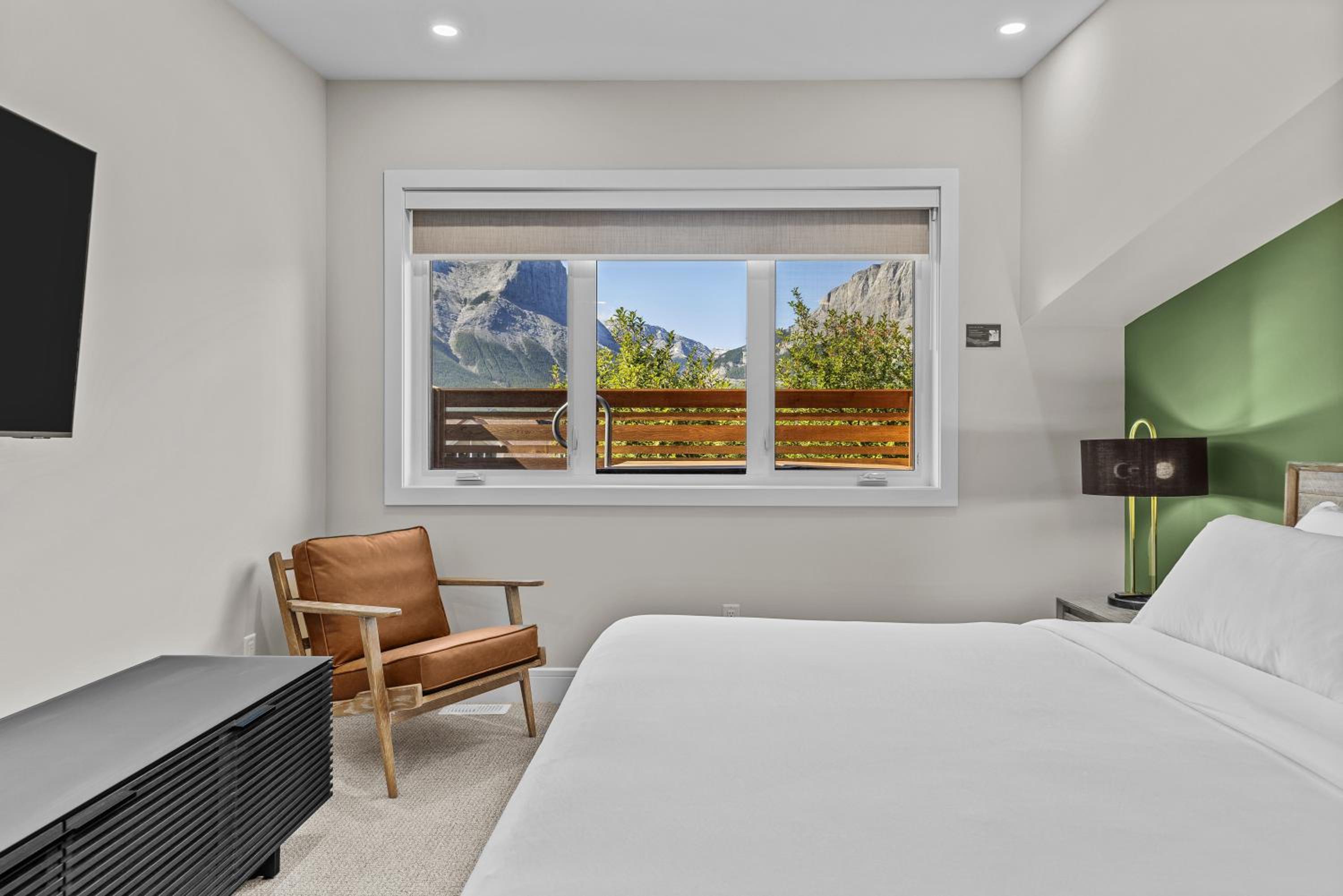 Sisters Summit Villa by WeekAway Vacations