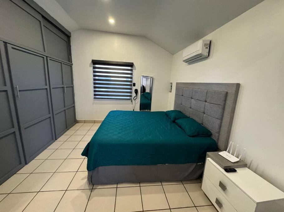 Comodo Departamento con Terraza