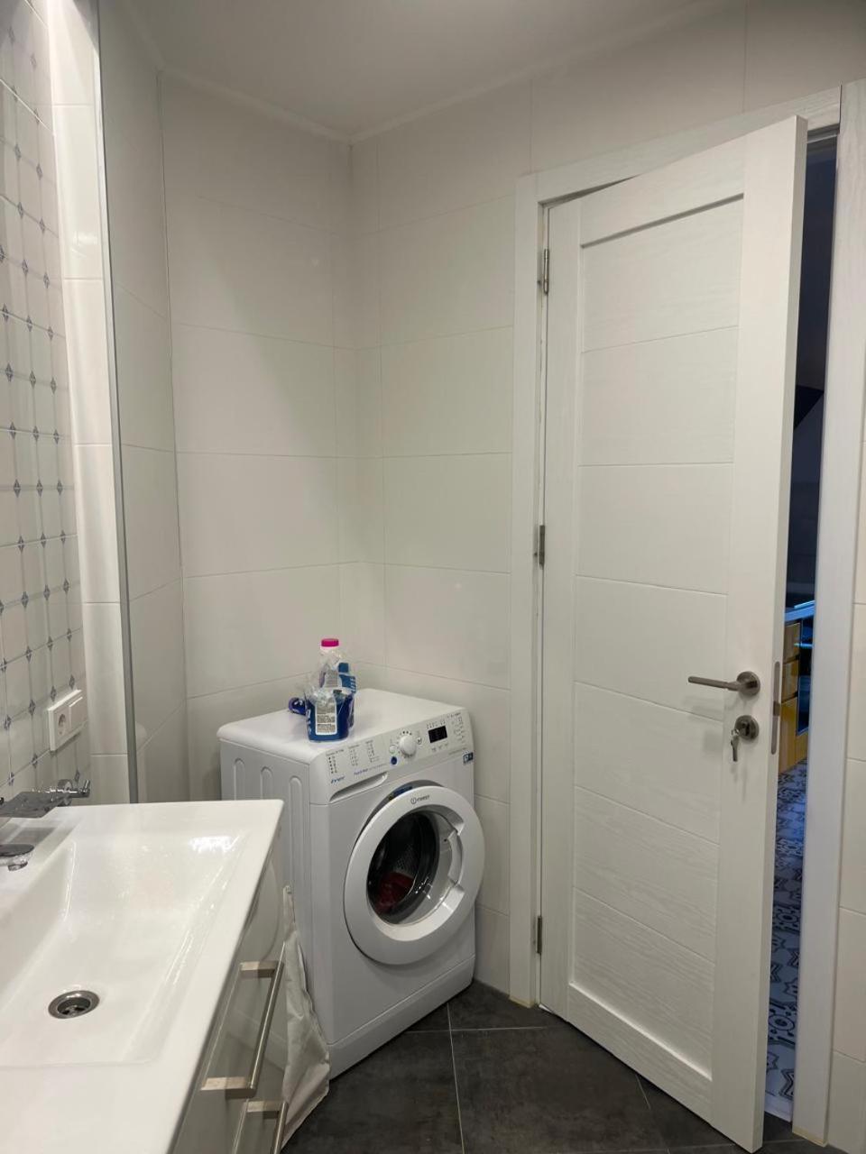 Outlook Apartment In Tbilisi