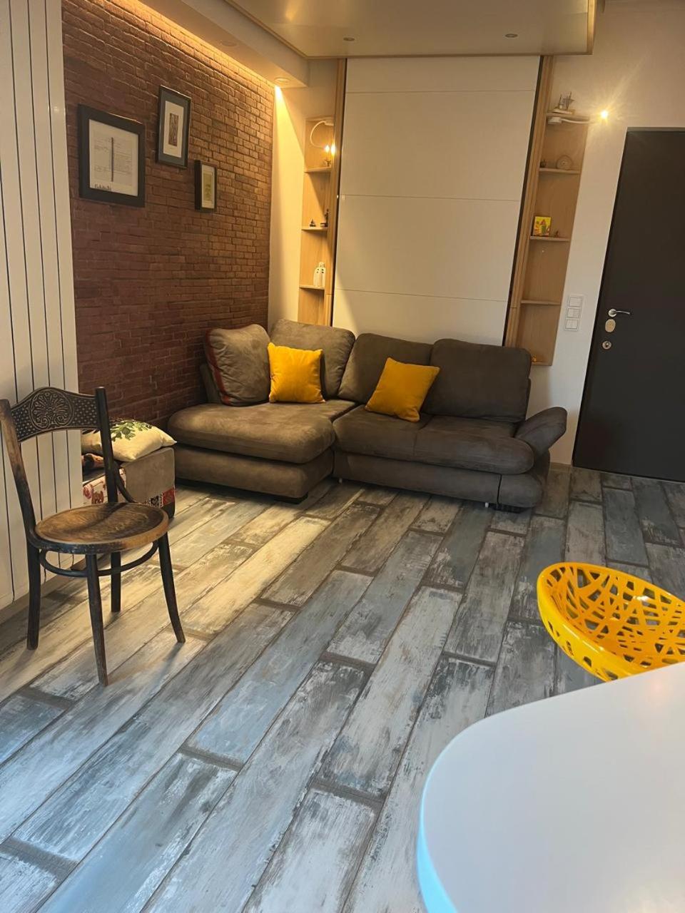 Outlook Apartment In Tbilisi