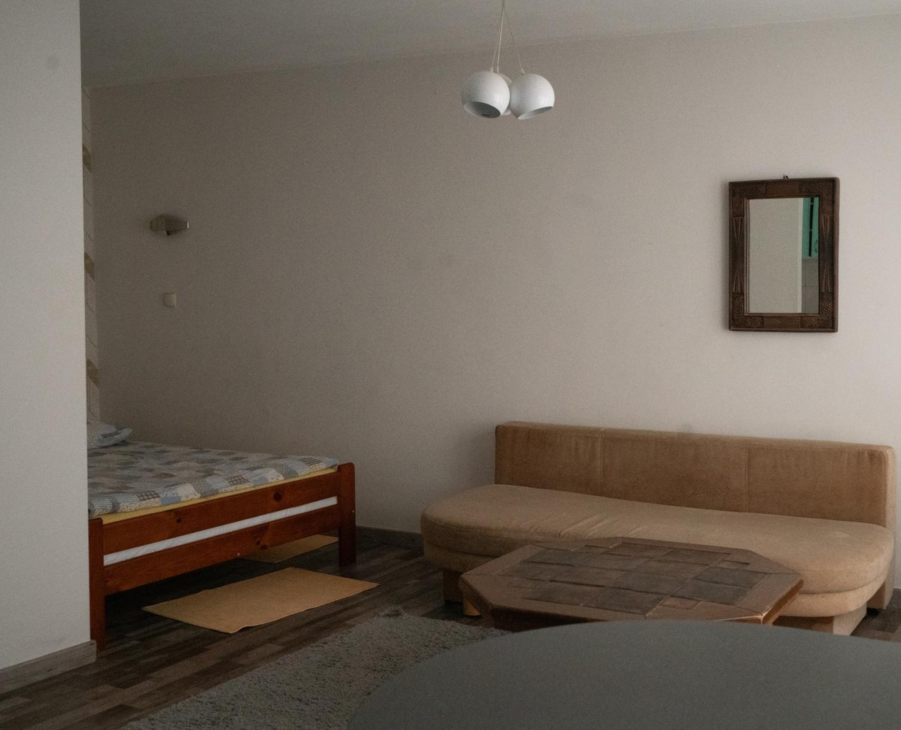 Velvet Trojdena 60 metrów do Szpitala Akademii medycznej view 3