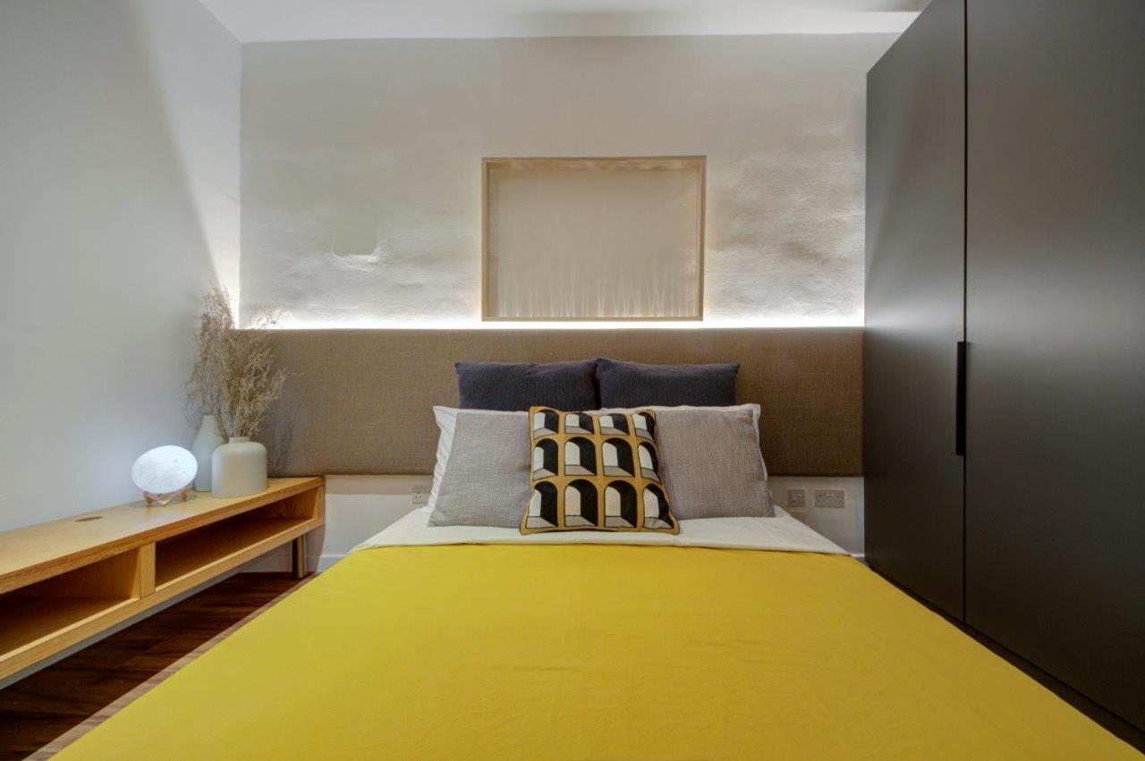 Stylish Apartment, Steps Away From The Sea in St Julians photo 5