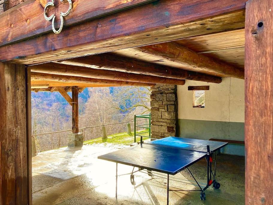 La Val Swiss Alpine Cottage with Southern Flavor