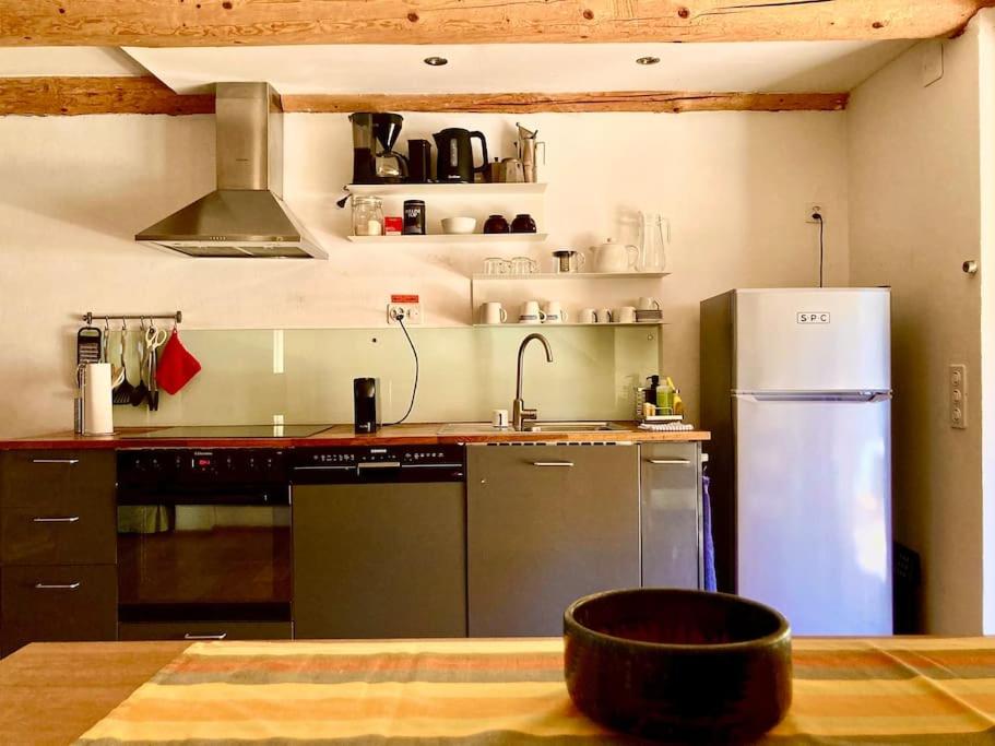 La Val Swiss Alpine Cottage with Southern Flavor