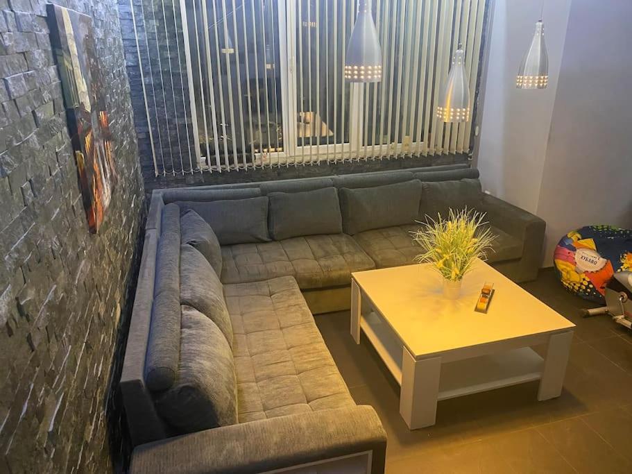 Luxury Seaside Villa with Jacuzzi & Garden - Varna