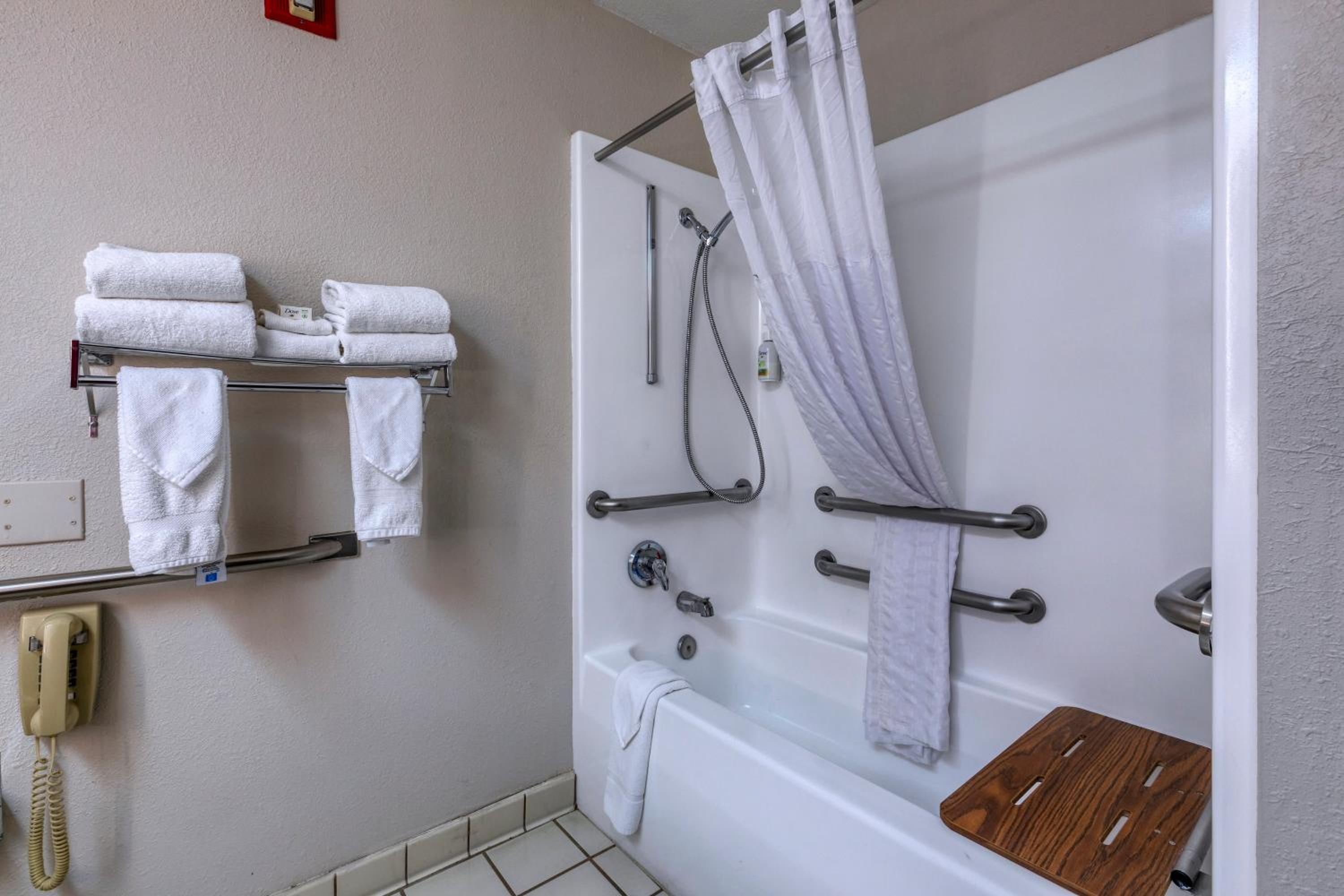 Casa Grande Vacations - Baymont by Wyndham Casa Grande - Property Image 4