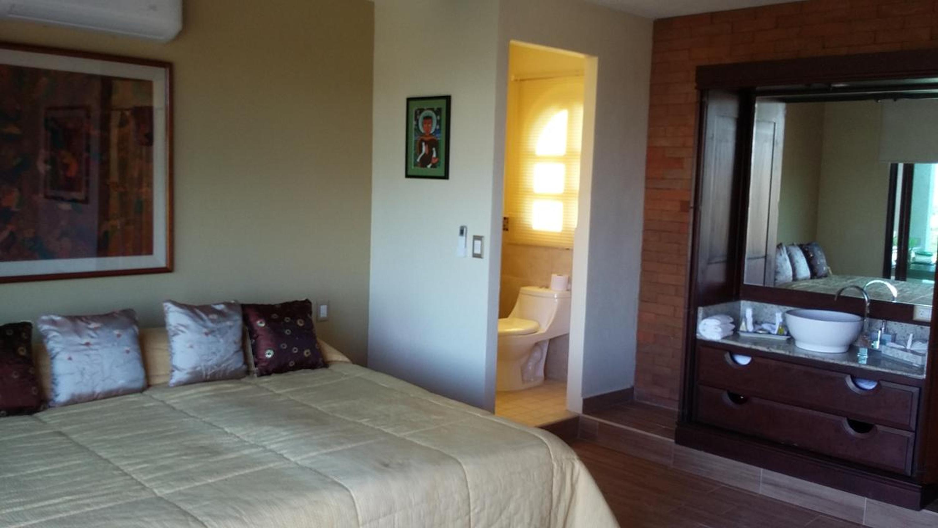Villa Bella Bed & Breakfast Inn