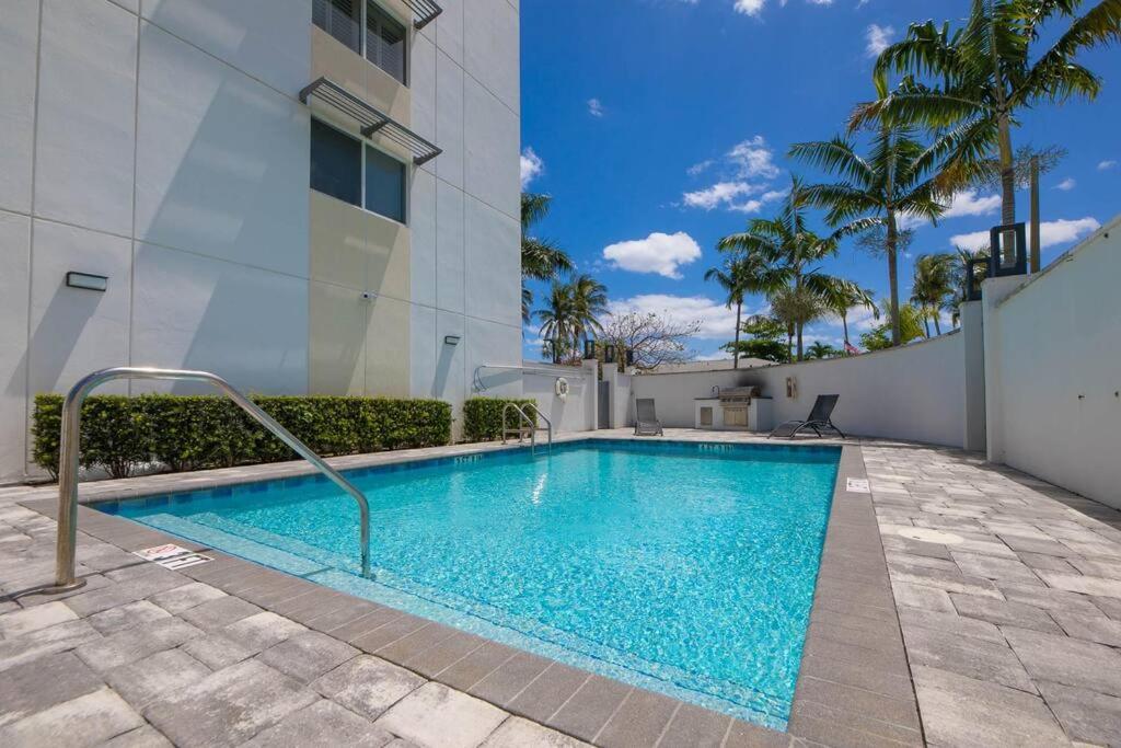 Elegant 2Br with Balcony by the Beach view 2