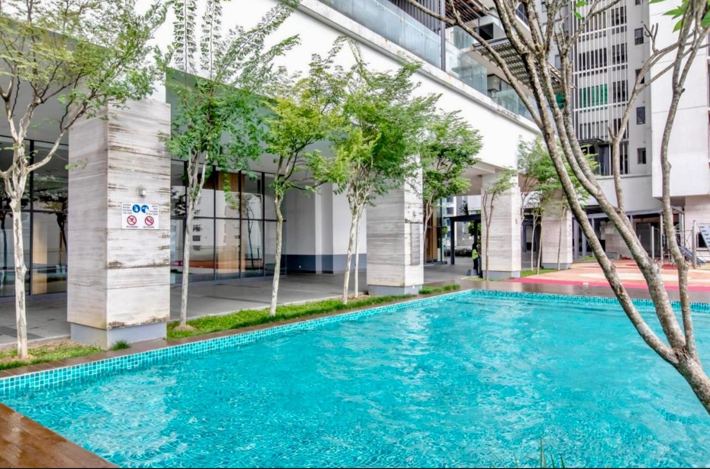 The Elements Ampang Infinity Pool