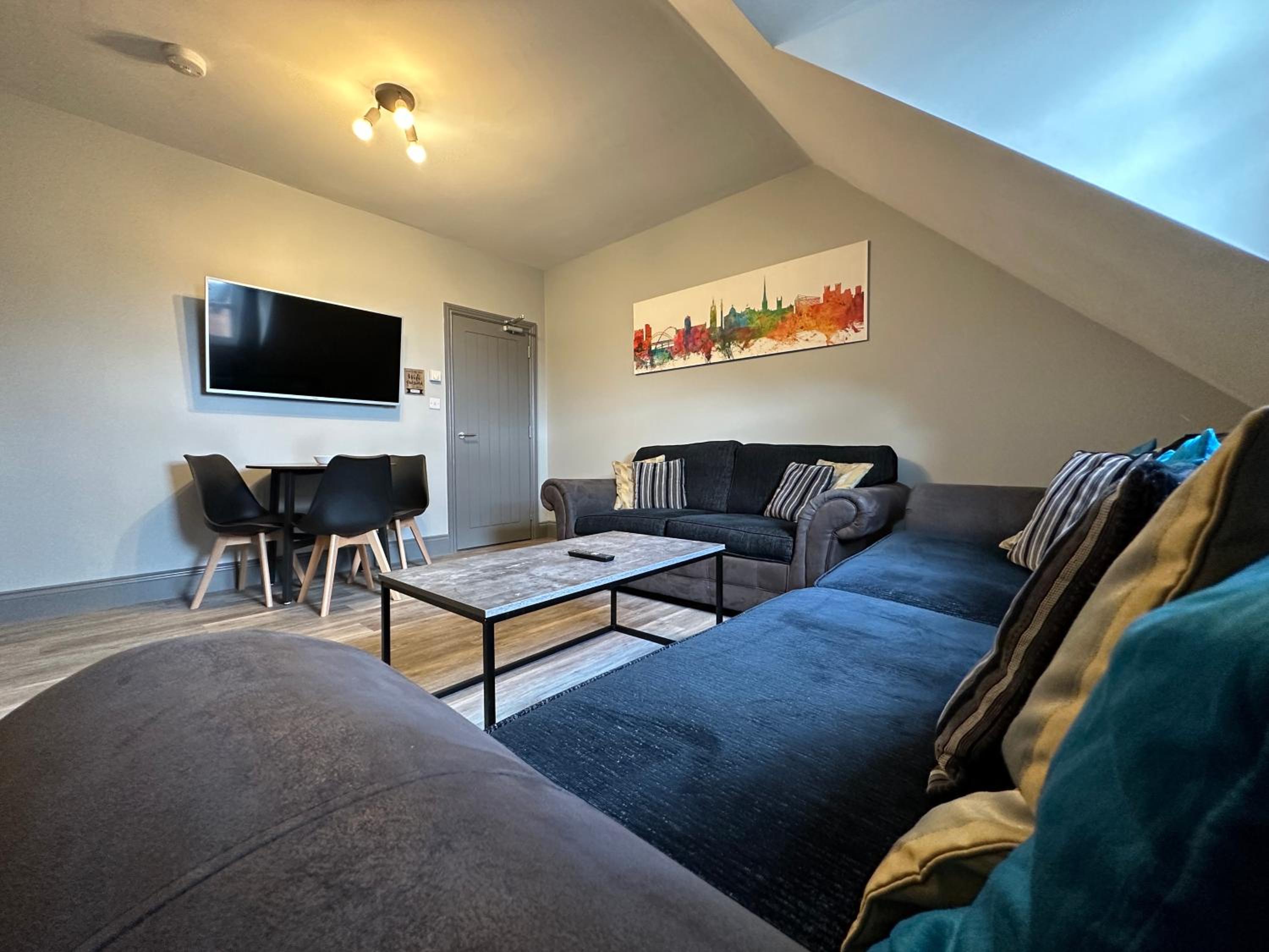 Bentinck Apartments view 3