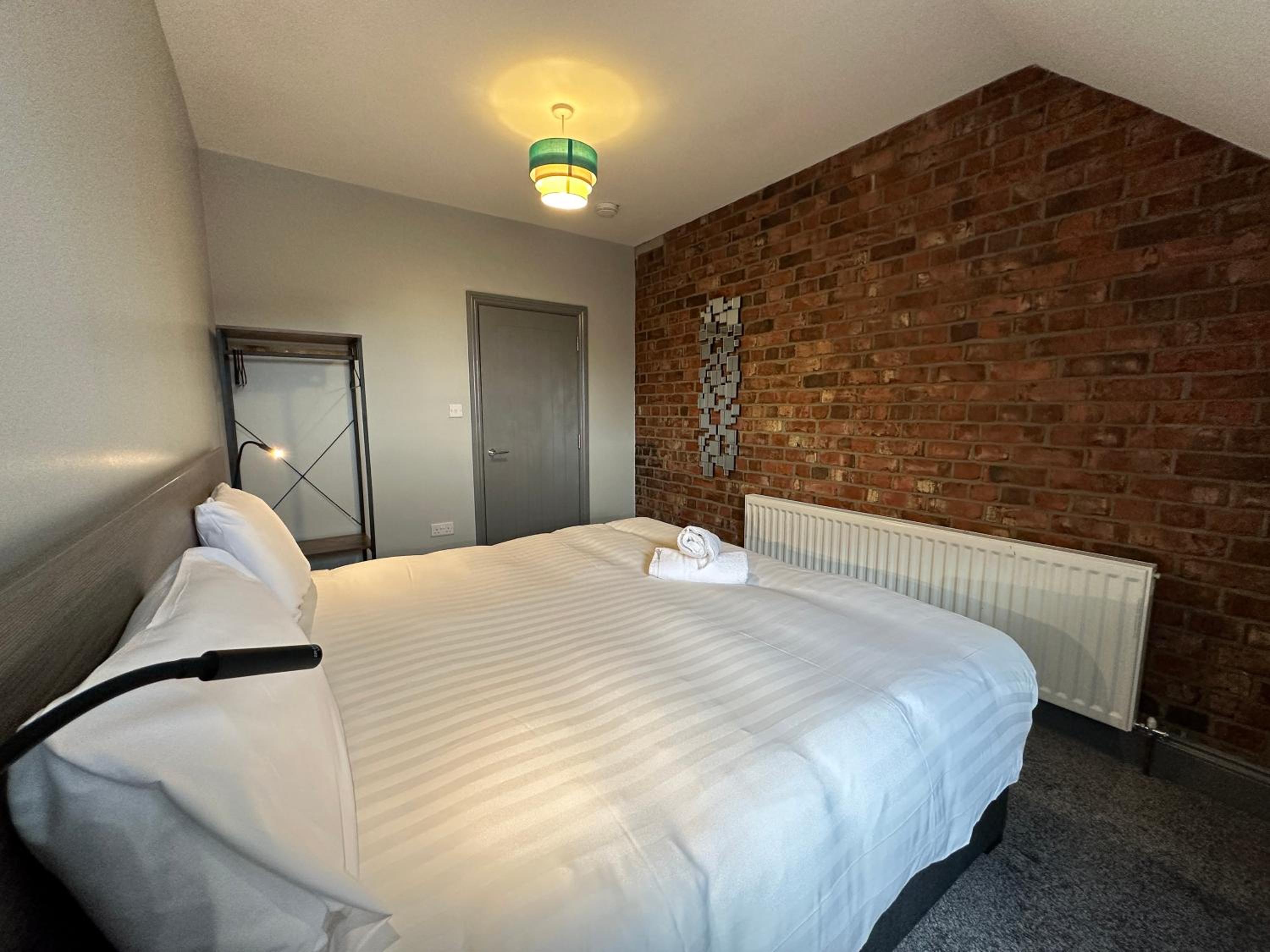 Bentinck Apartments view 4