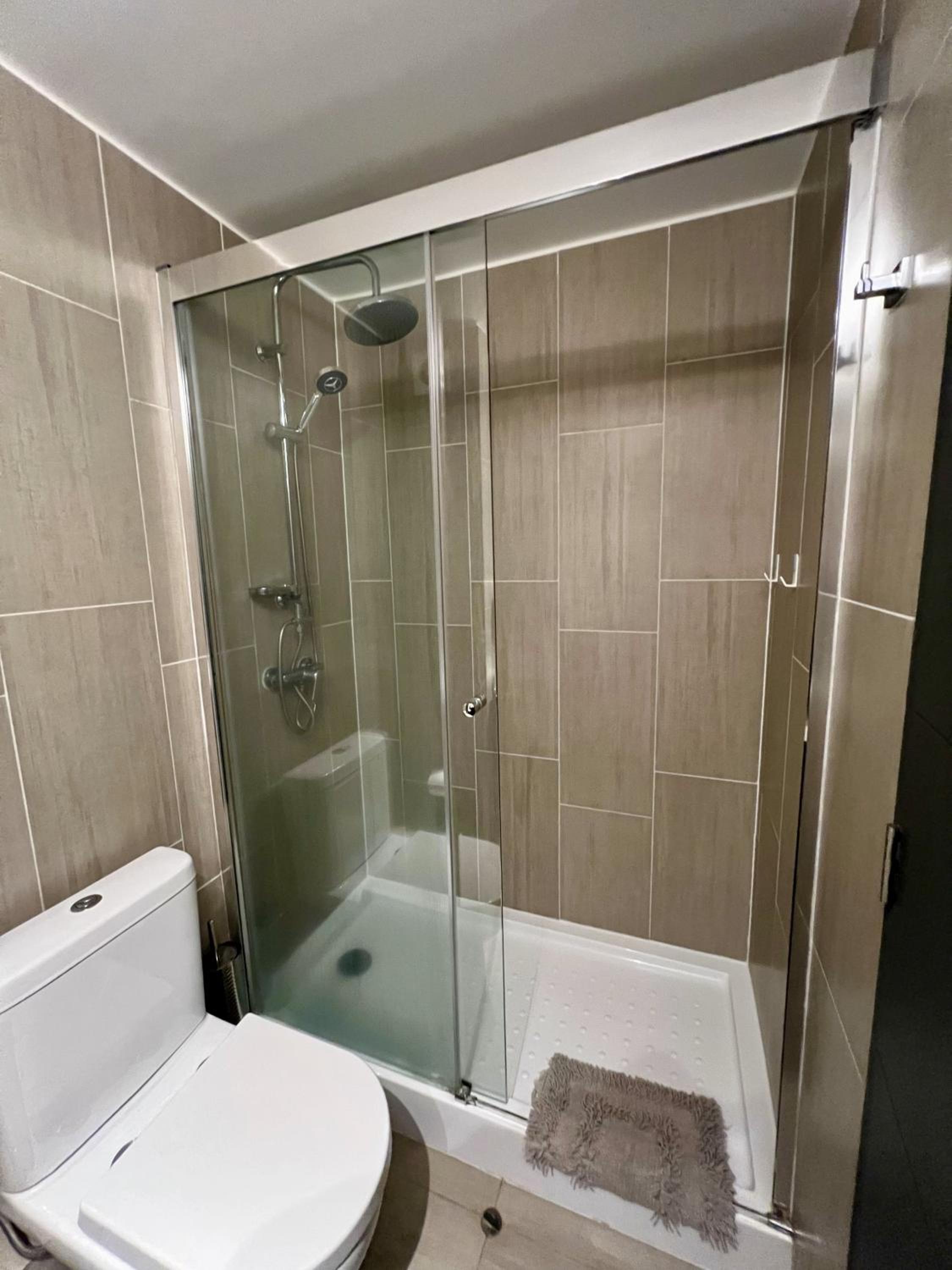 Depto céntrico, cálido y full equipado junto al lago