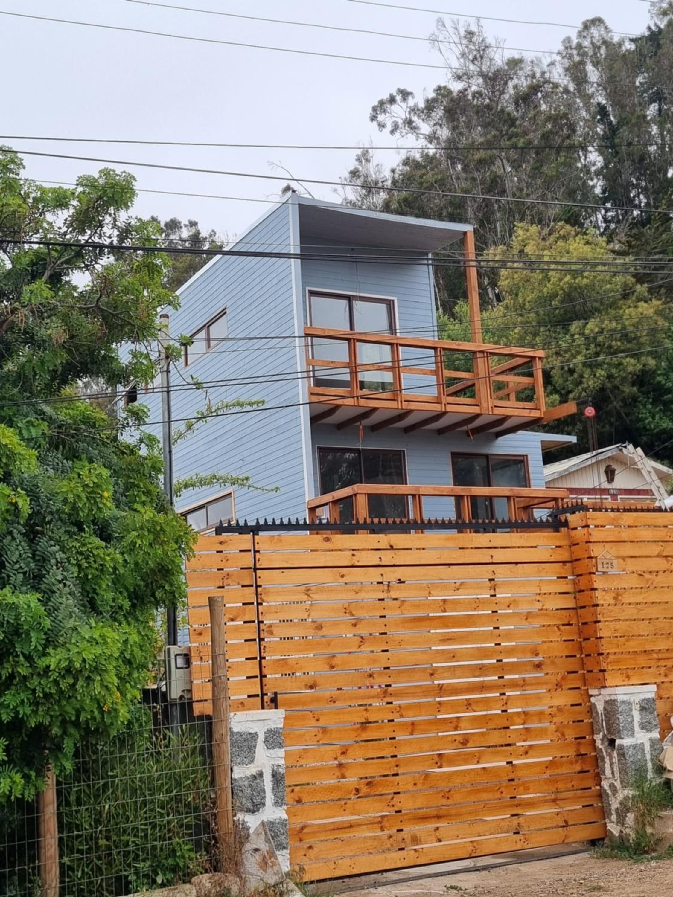 CASA con piscina temperada, tinaja y quincho próxima a Playa Sn Alfonso
