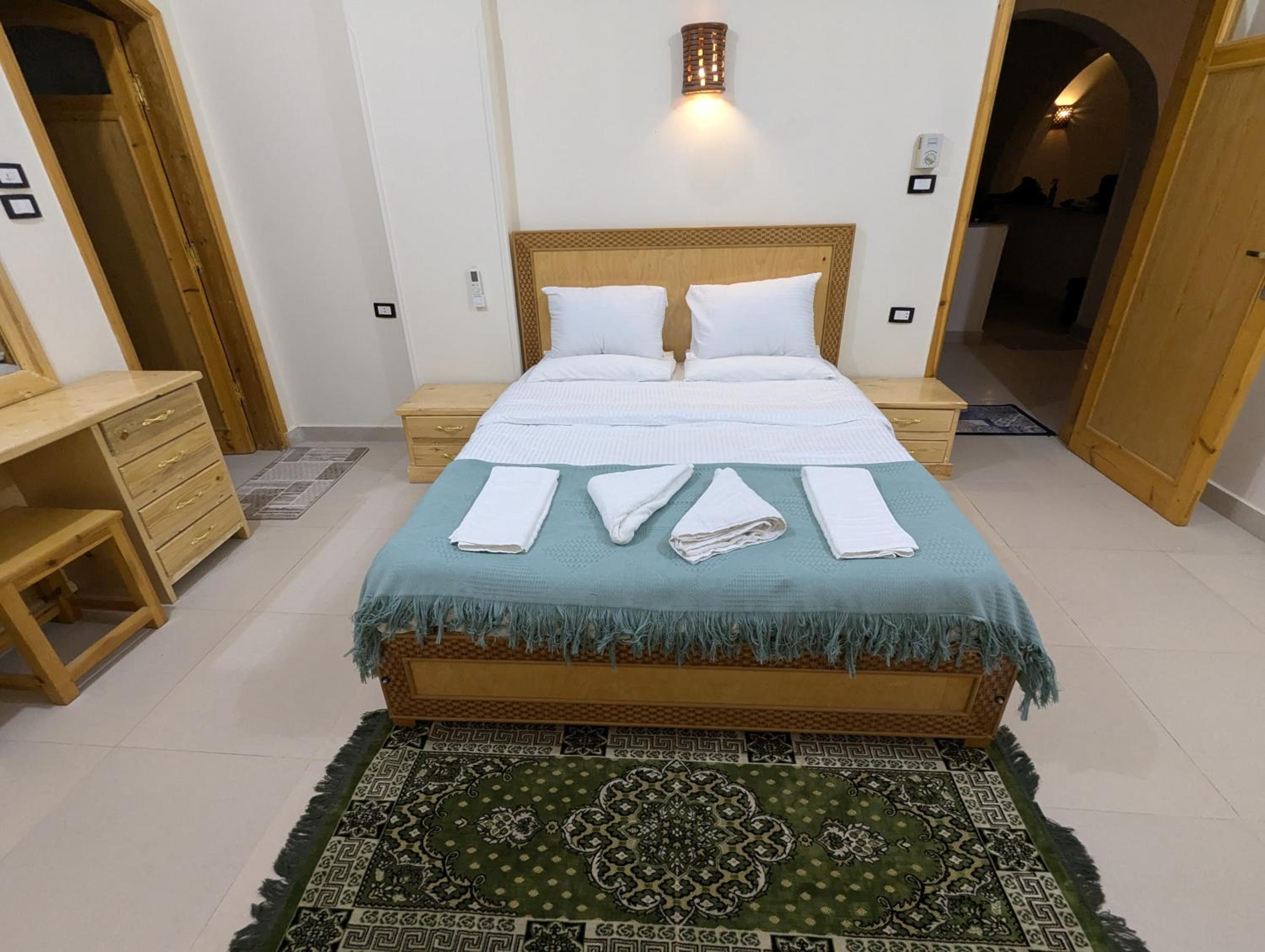 Pharaohs Apartments