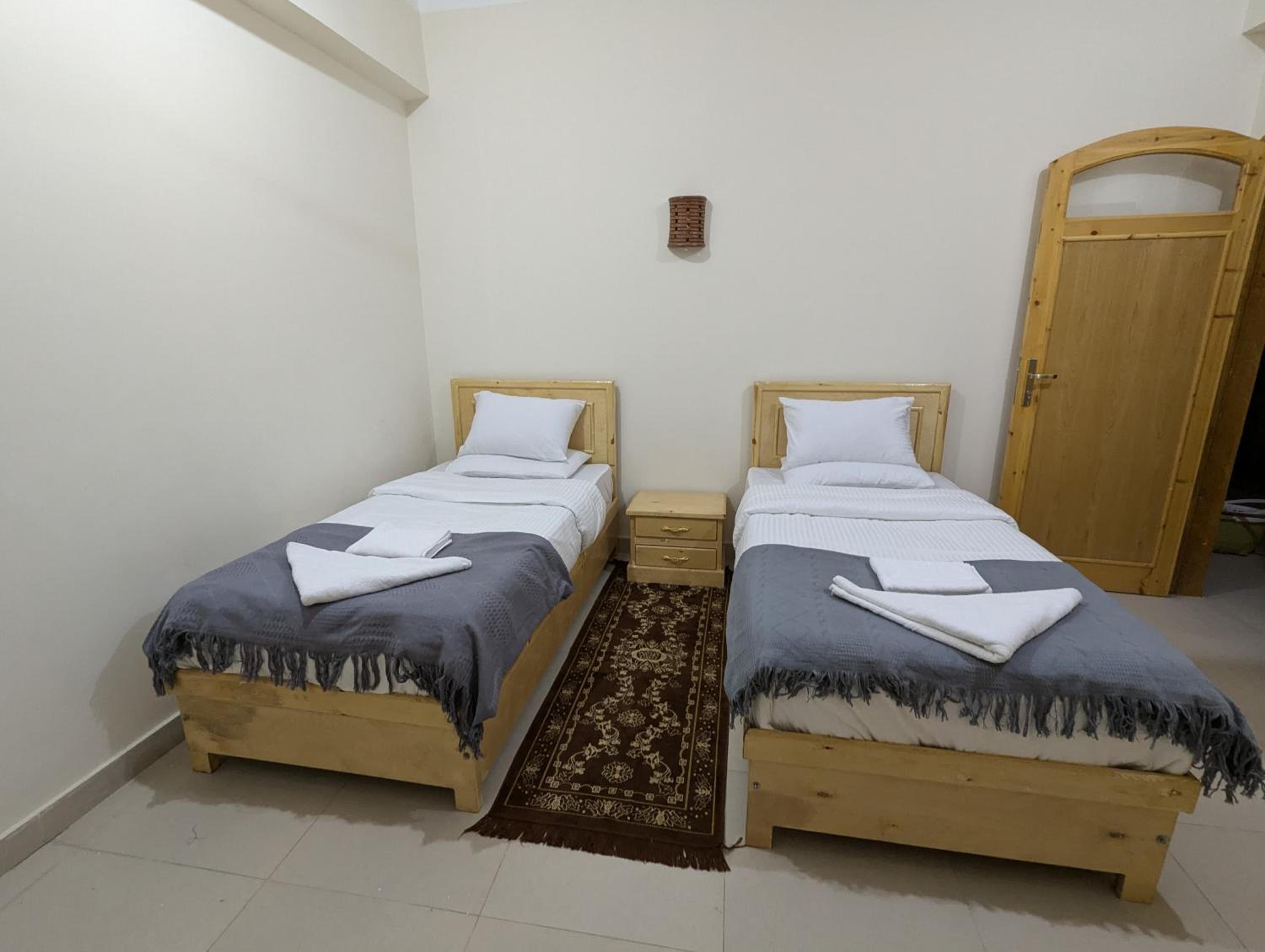 Pharaohs Apartments