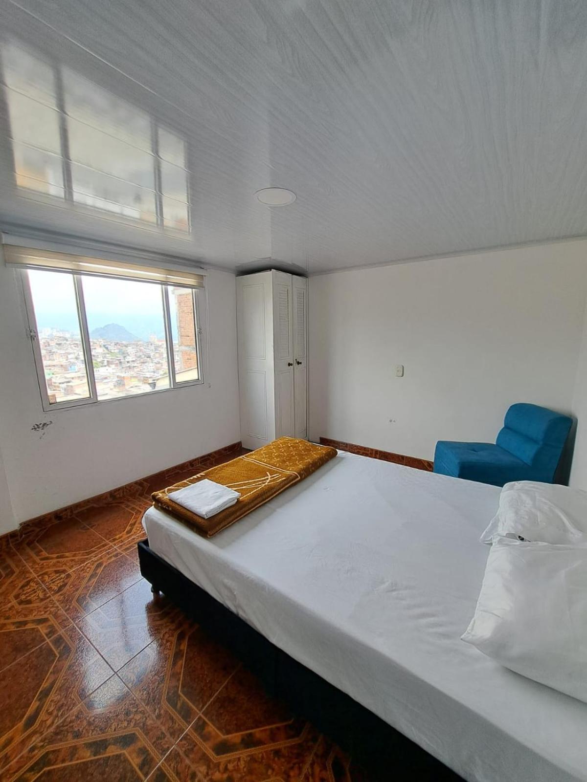 Casa en Manizales Exclusiva y cómoda totalmente equipada Contiguo a la Monumental Plaza de toros, Cerca al Mirador de Chipre y al centro histórico de la ci