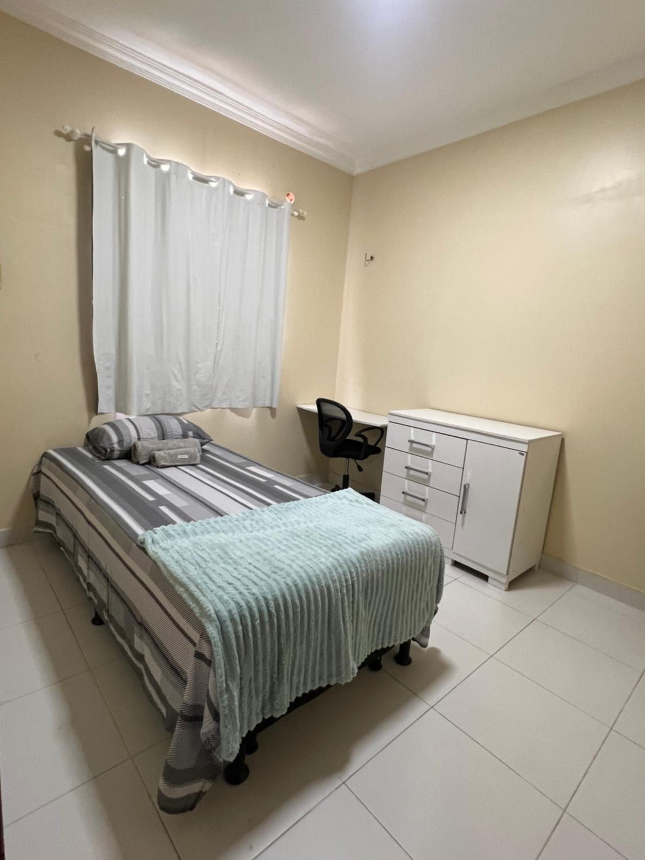 Apartamento em Belém do Pará-Próximo Mangueirão-Hangar-Parque shopping e Grão Pará-Aeroporto-Portaria 24h-Garagem-2 Andar escadas