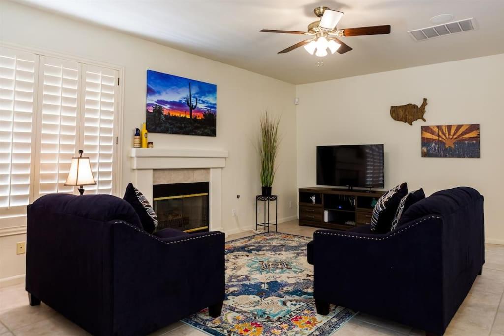 Gated Ocotillo house, pool heater, BBQ, golf views - Property Image 29