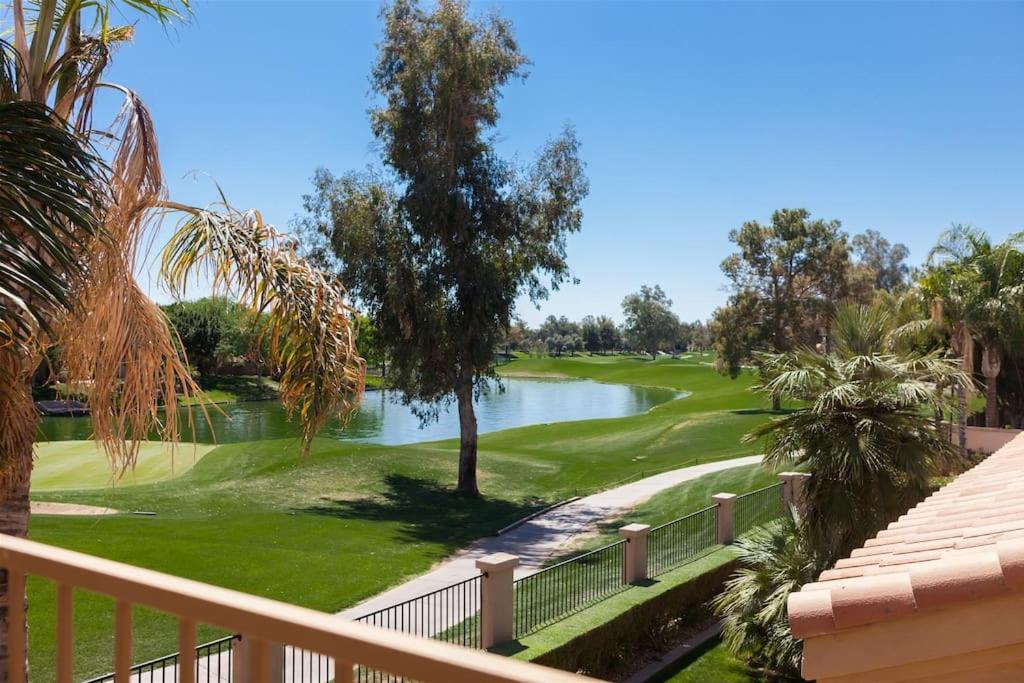 Gated Ocotillo house, pool heater, BBQ, golf views - Property Image 13