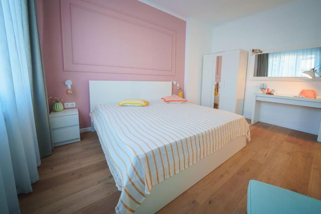 Apartment One Neroli