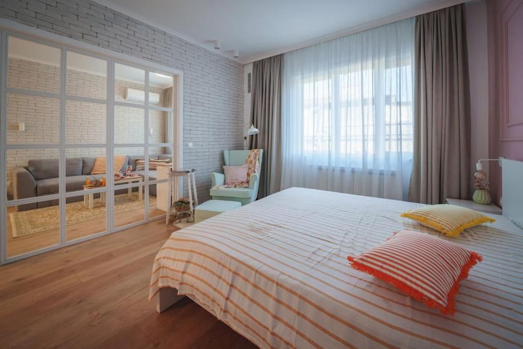 Apartment One Neroli