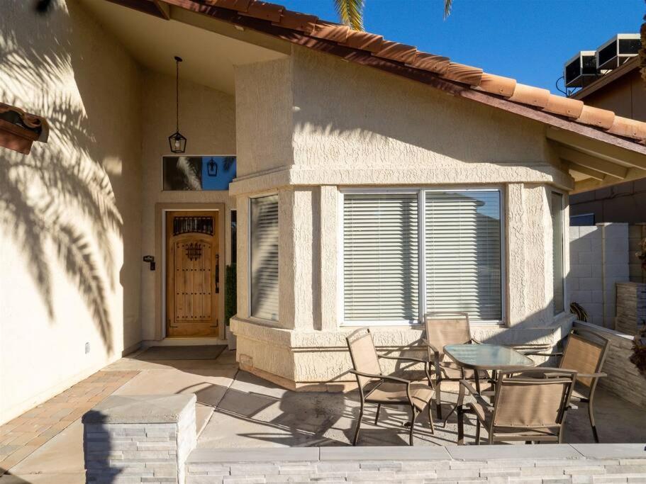 Spacious house with pool heater, hot tub, billiards
