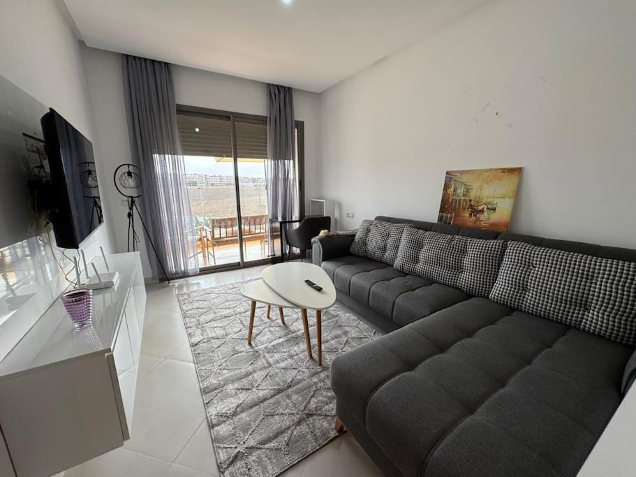 Luxueux Appartement avec Piscine et Terrasse view 5