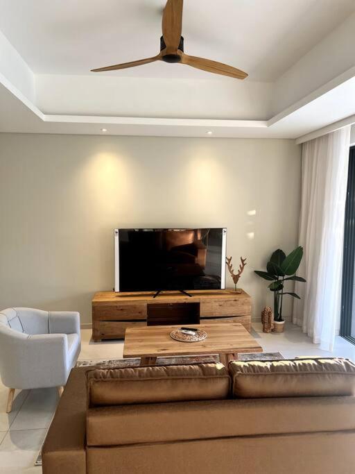 Mont Choisy Golf & Estate Suite view 2