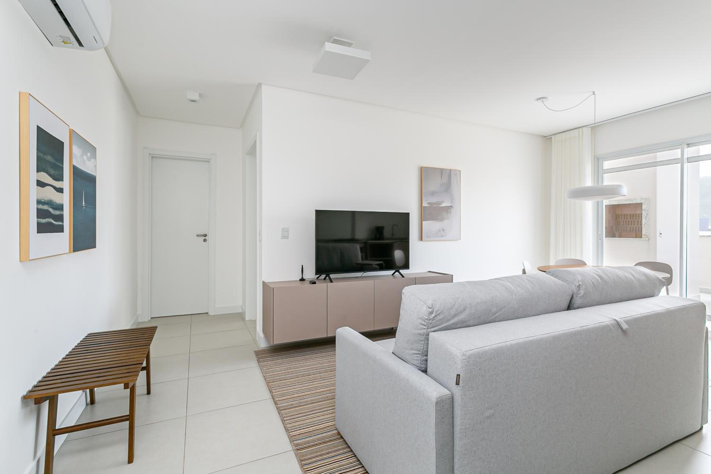 Cannes Club by Viva - Residencial a 200m da praia Ingleses do Rio Vermelho
