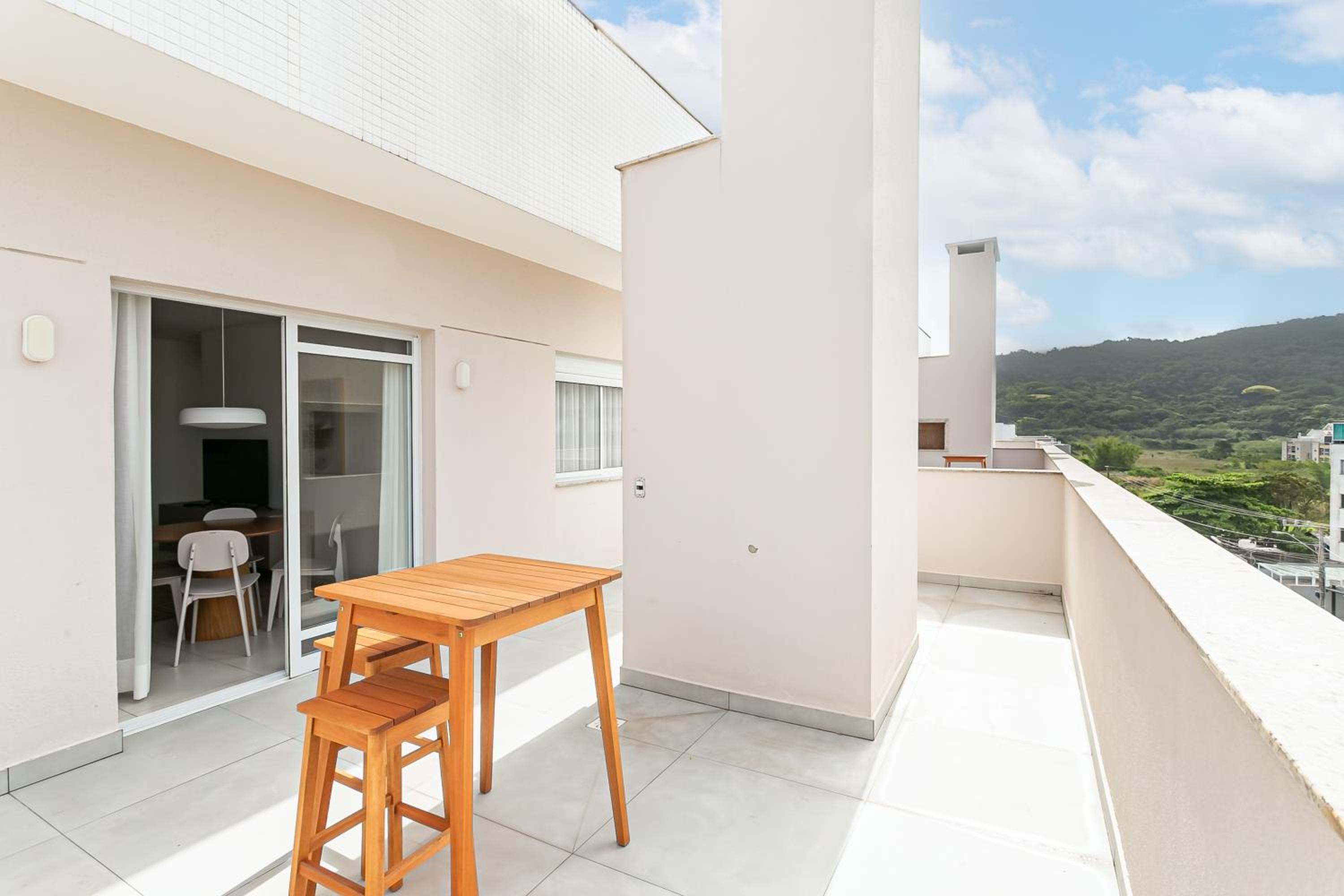Cannes Club by Viva - Residencial a 200m da praia Ingleses do Rio Vermelho