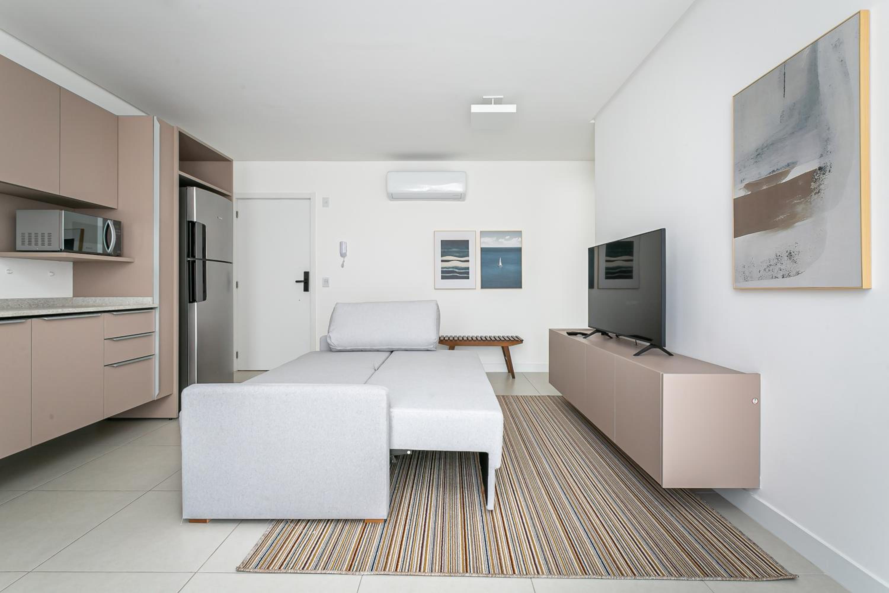 Cannes Club by Viva - Residencial a 200m da praia Ingleses do Rio Vermelho