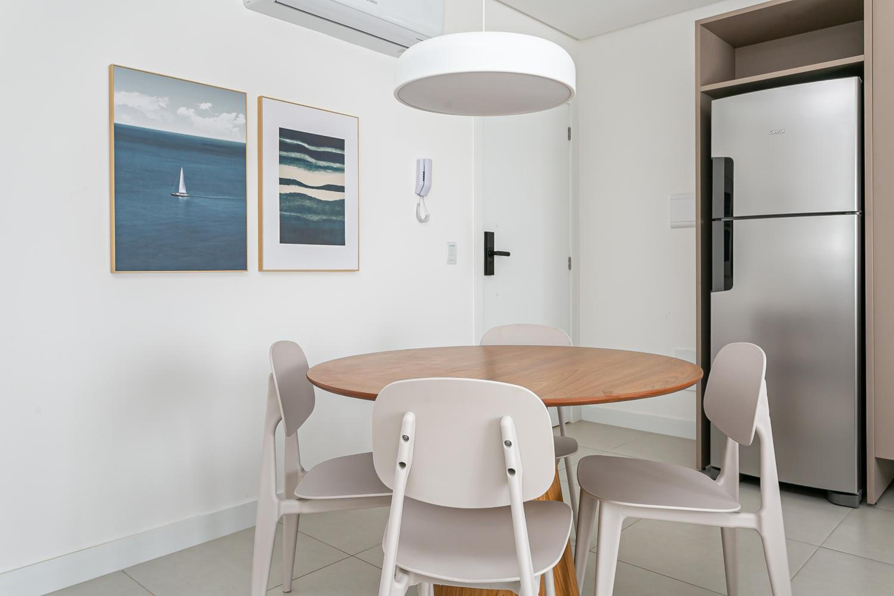 Cannes Club by Viva - Residencial a 200m da praia Ingleses do Rio Vermelho