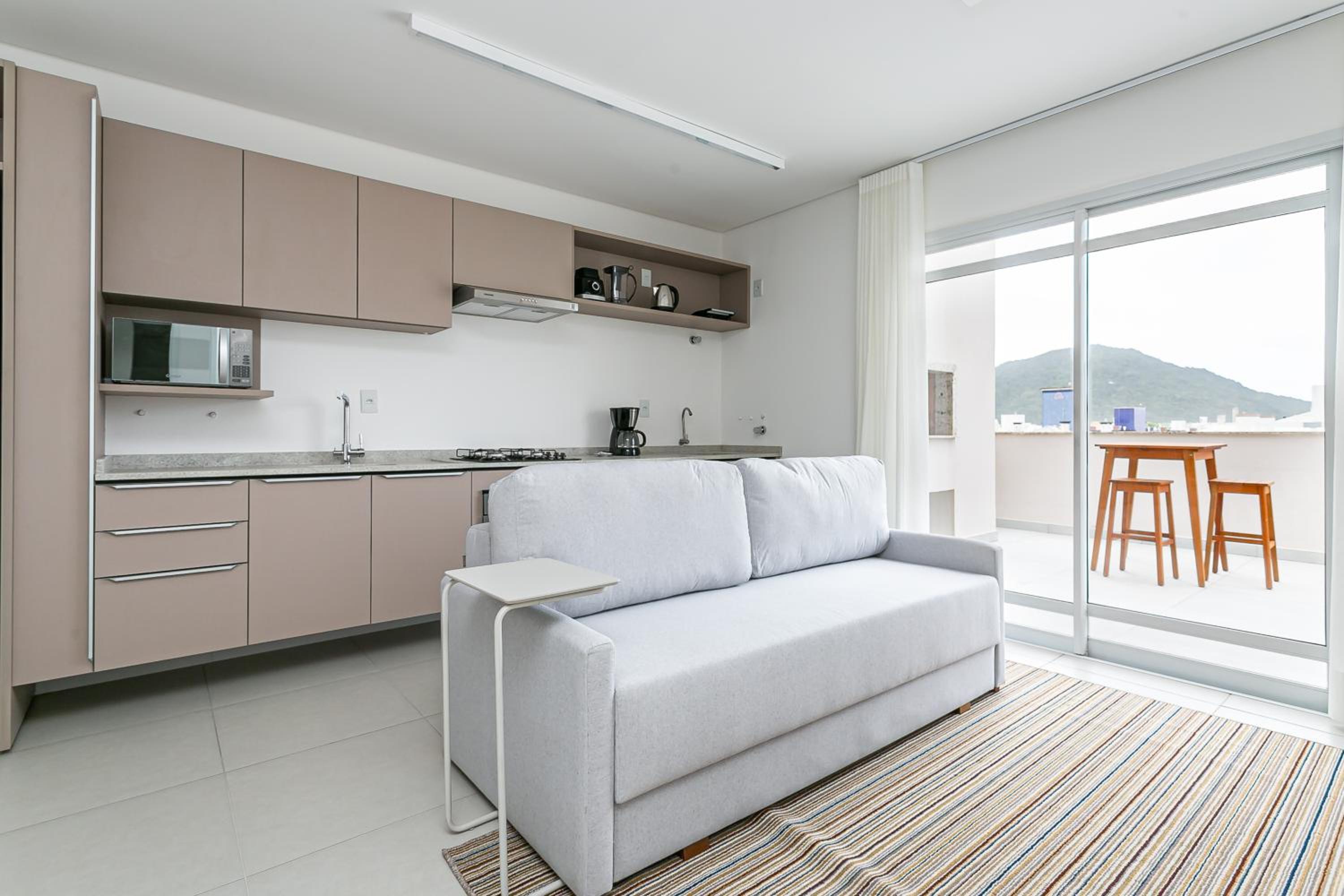 Cannes Club by Viva - Residencial a 200m da praia Ingleses do Rio Vermelho