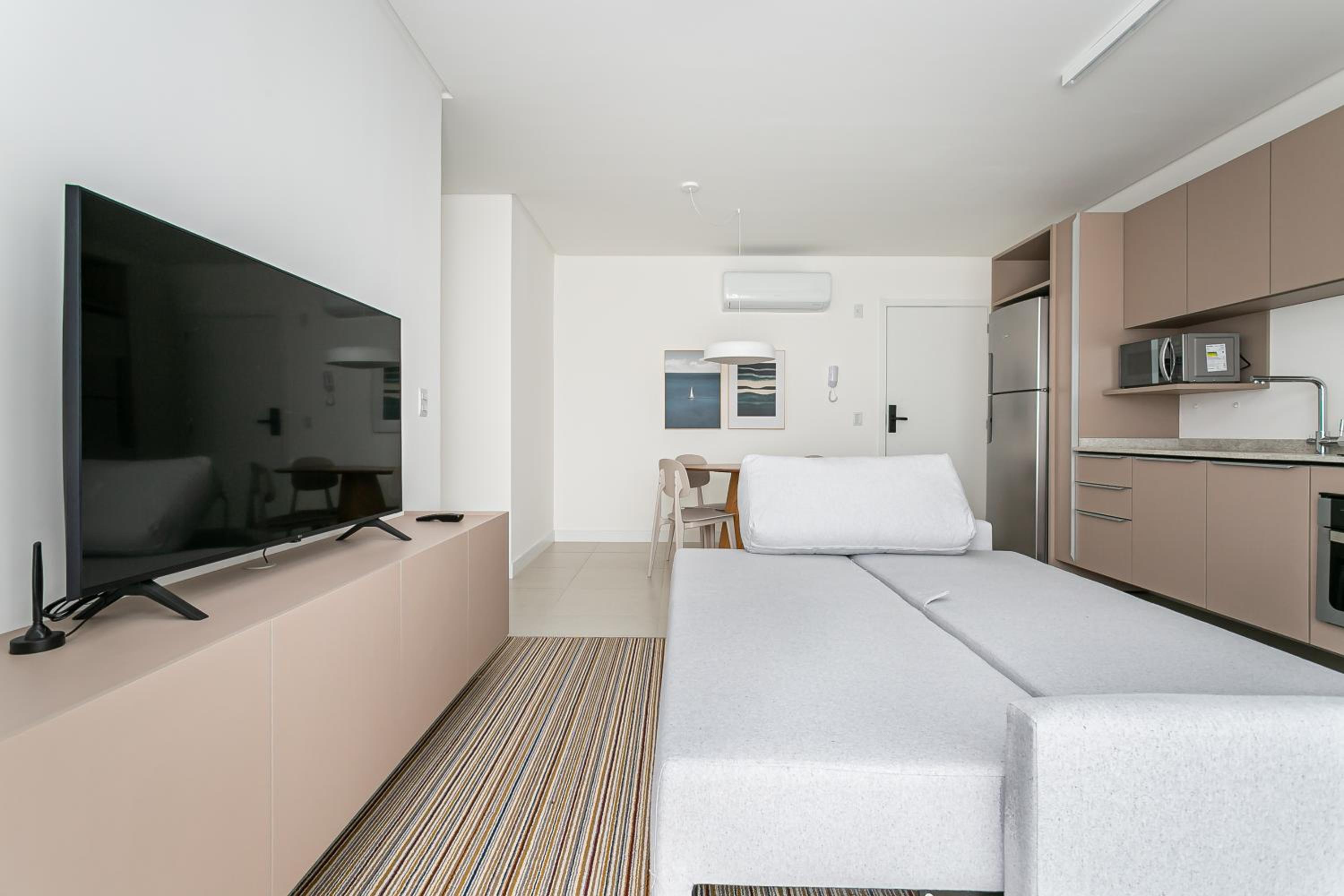 Cannes Club by Viva - Residencial a 200m da praia Ingleses do Rio Vermelho