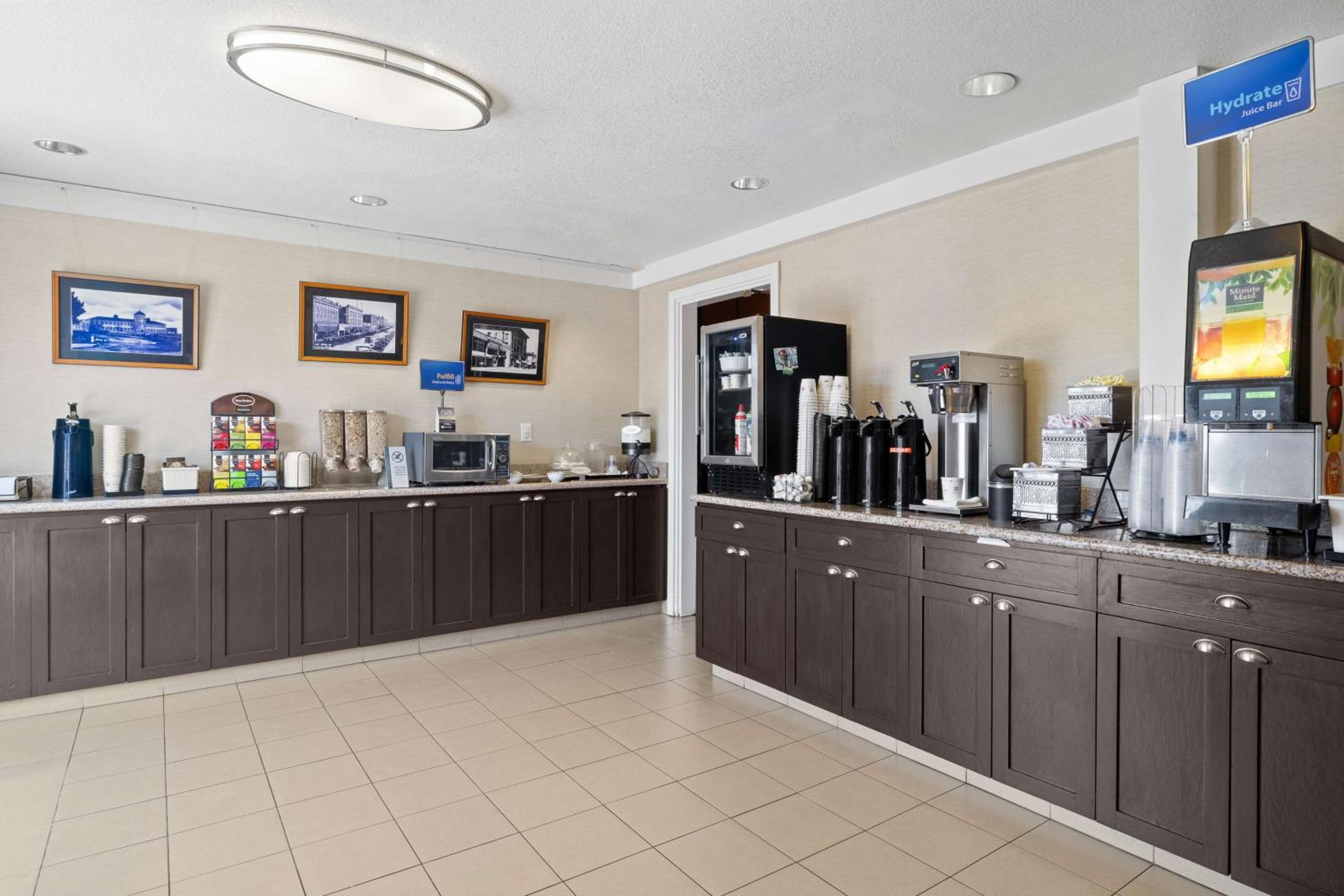Petaluma Vacations - Best Western Petaluma Inn - Property Image 5