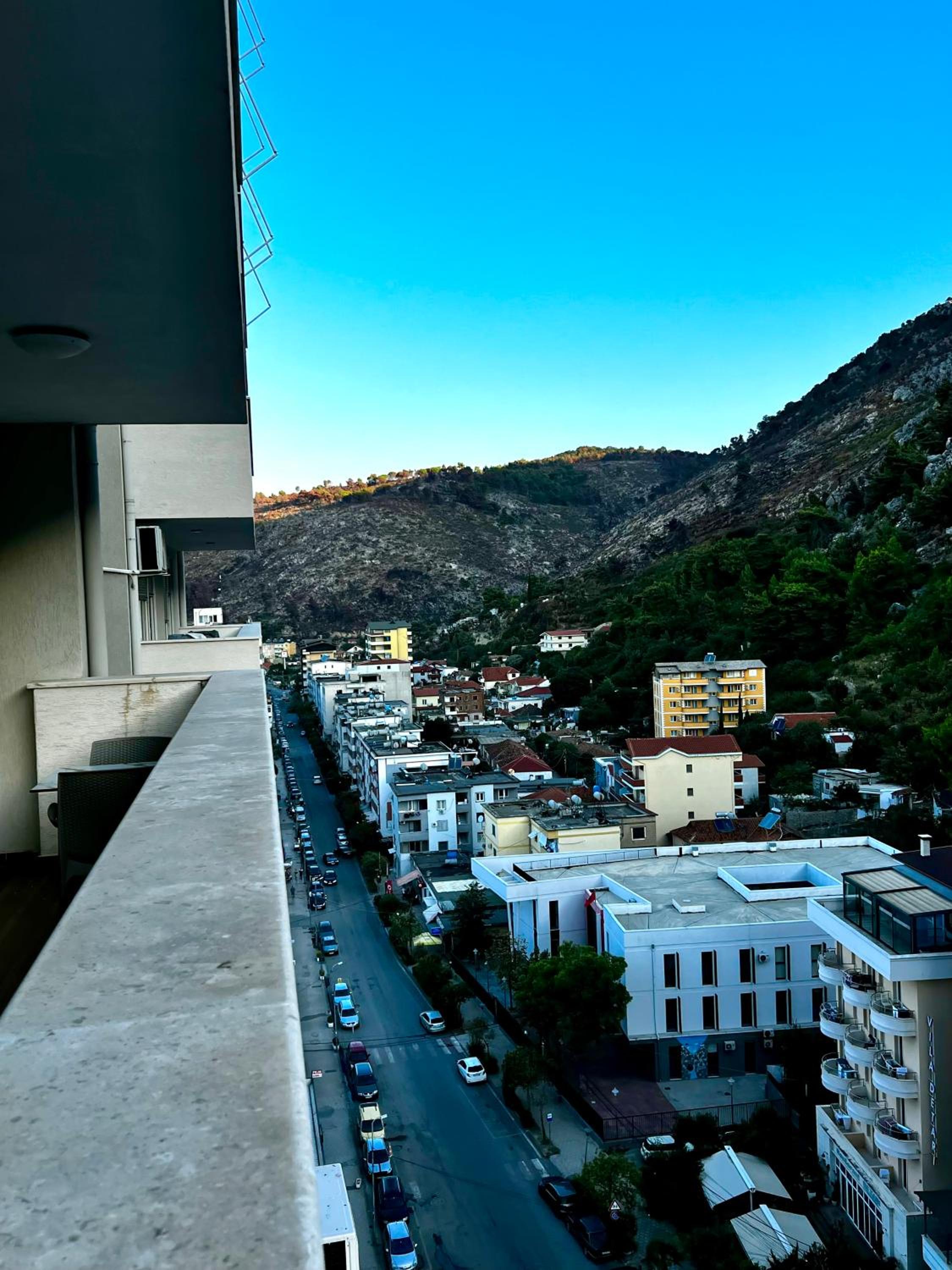 Hotel Shengjin Beach Getaway - Image 1