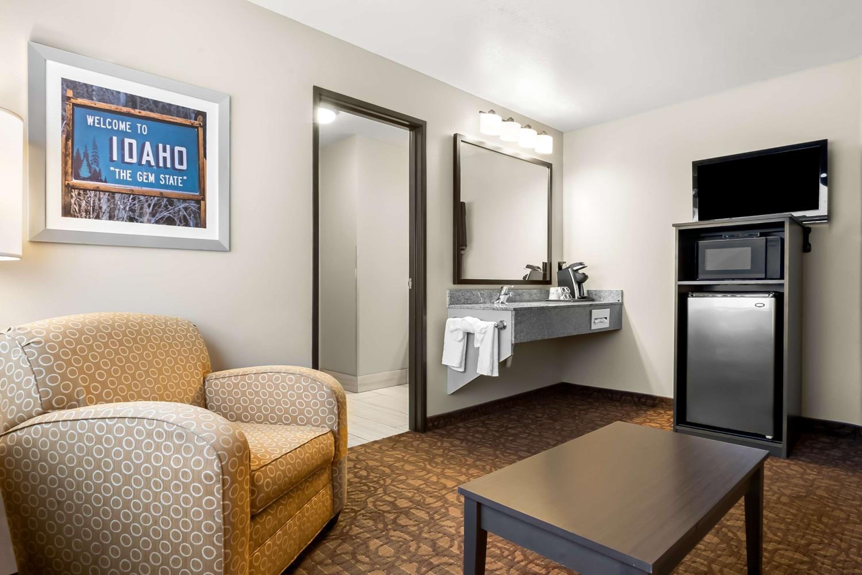 Best Western Sawtooth Inn and Suites - Property Image 10