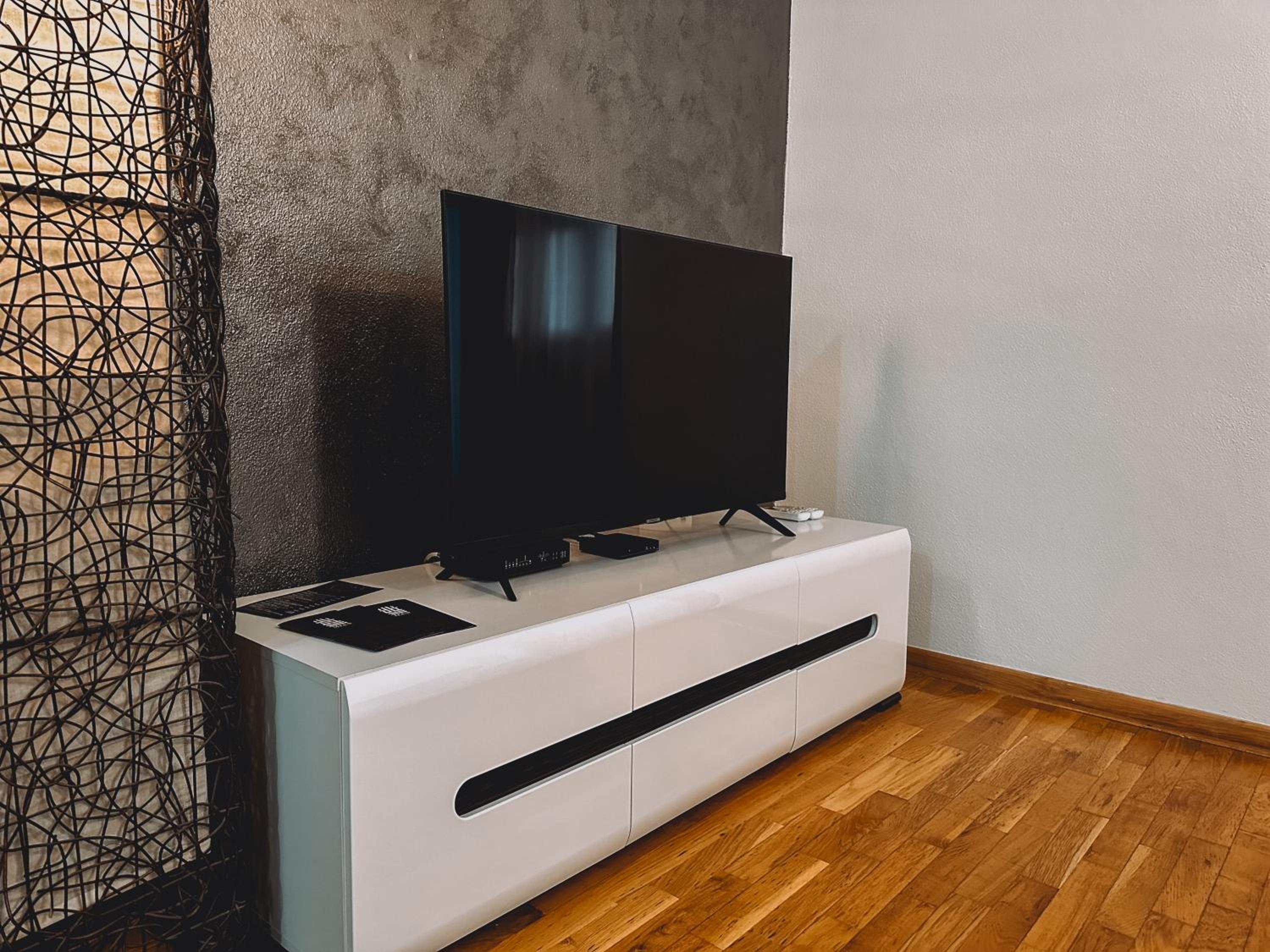 Meus Residence